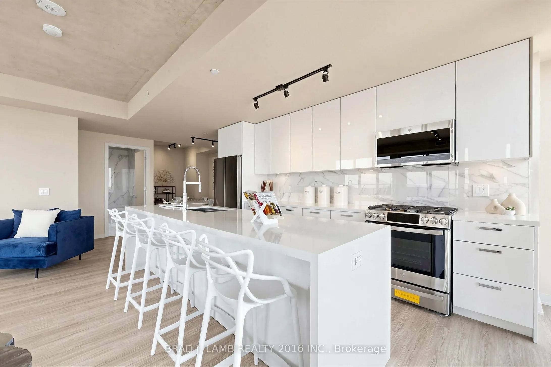 284 King Street E #3001
