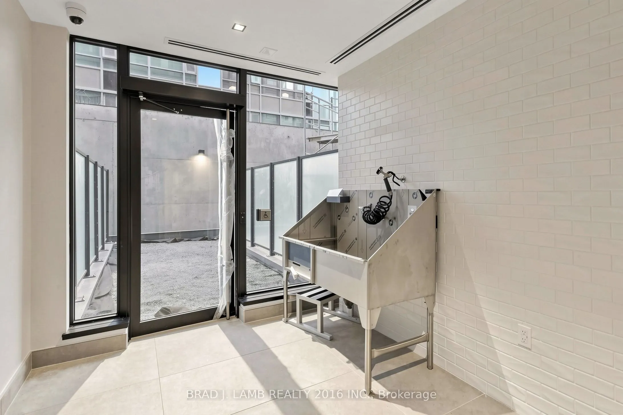 284 King Street E #3001
