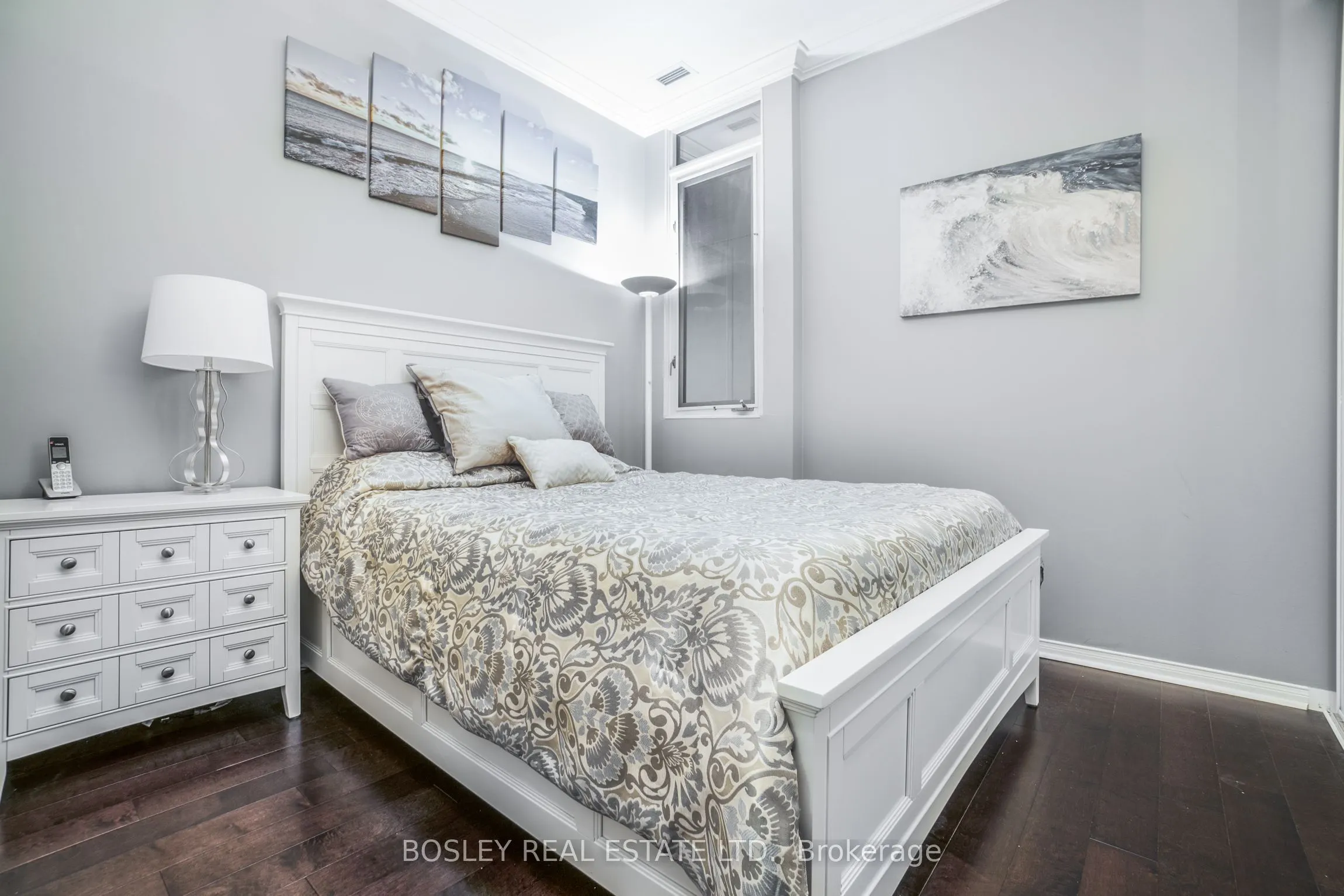 7 King Street E #1105