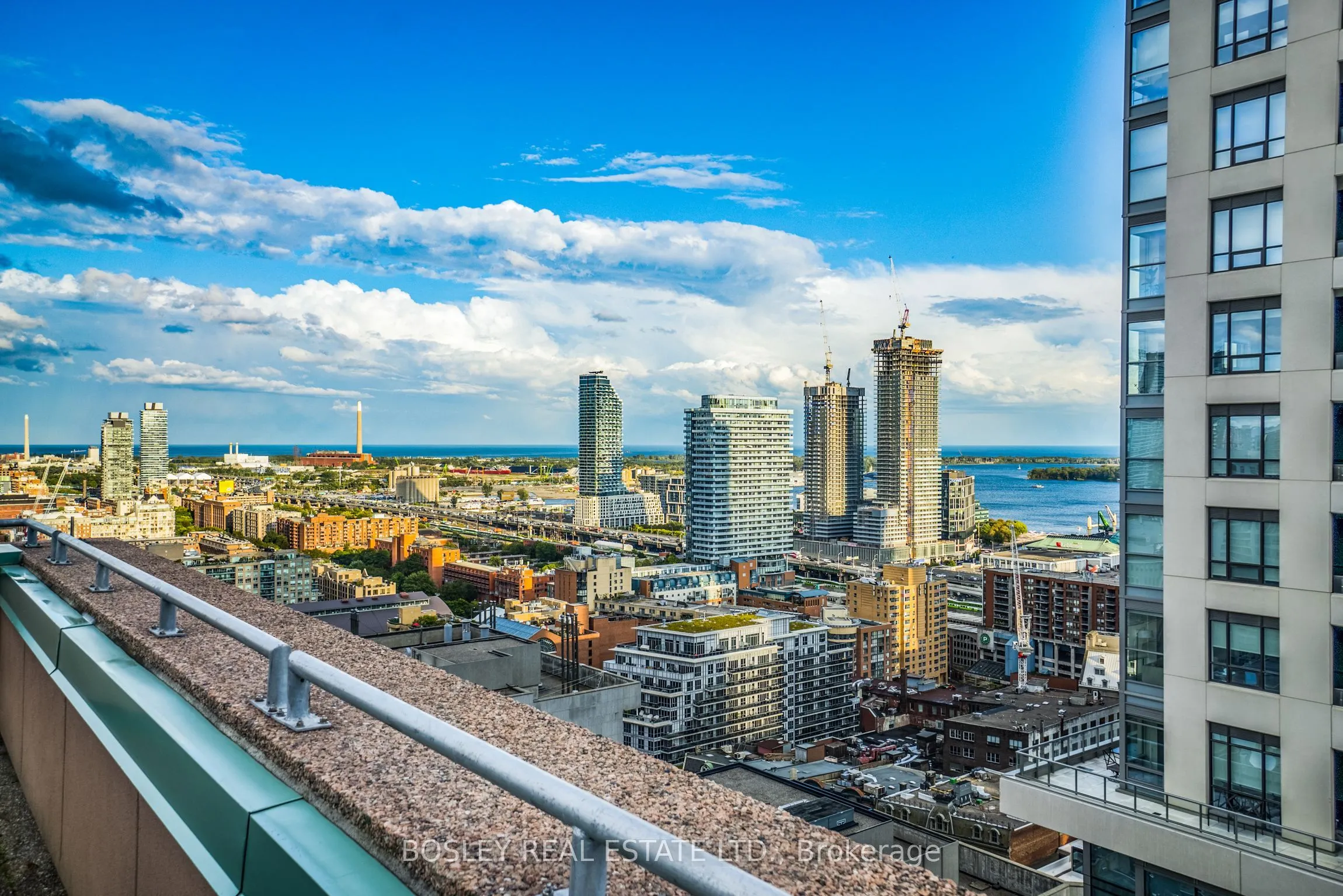 7 King Street E #1105