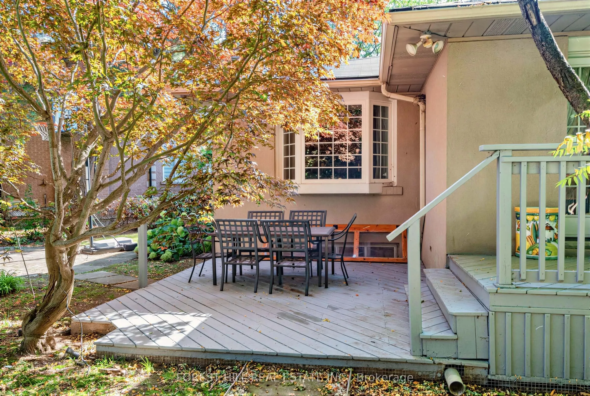 4 Abrams Place