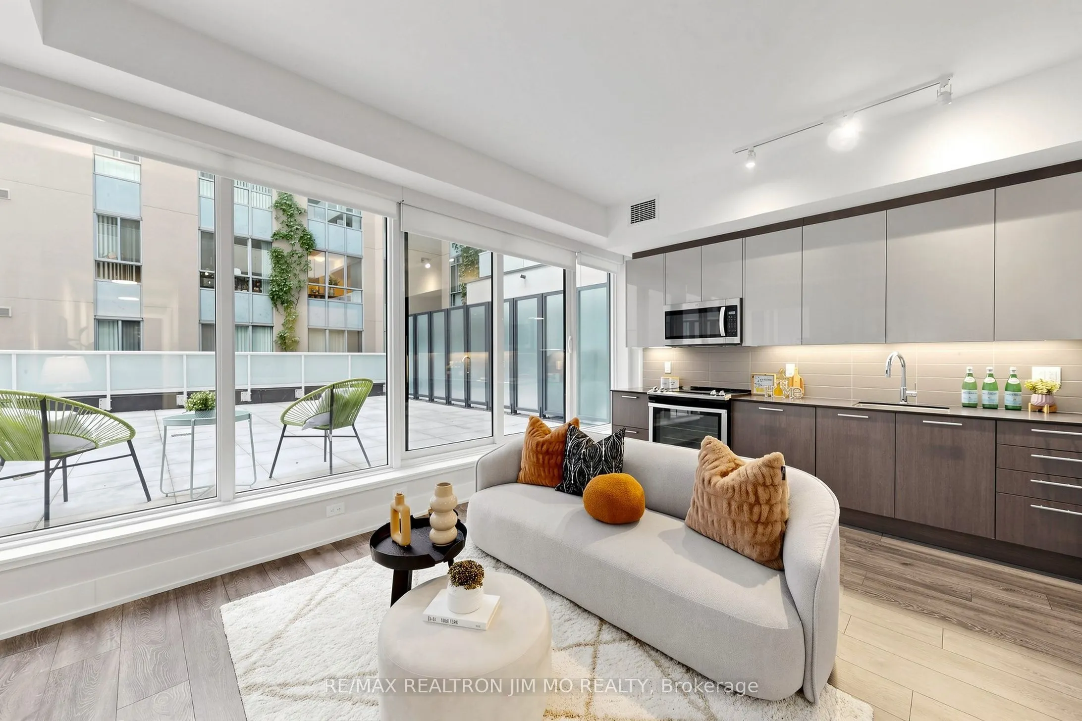 403 Church Street #201