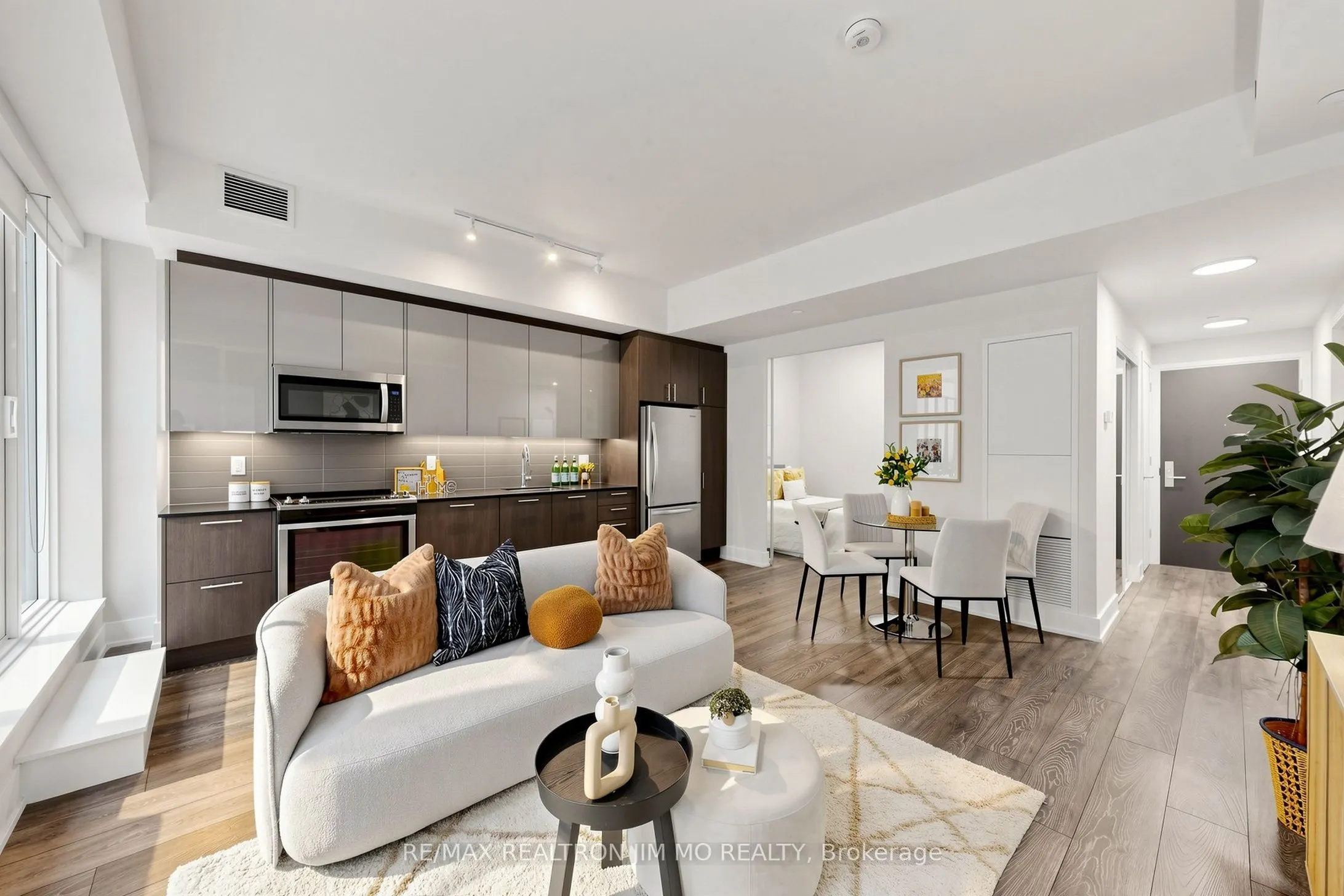 403 Church Street #201