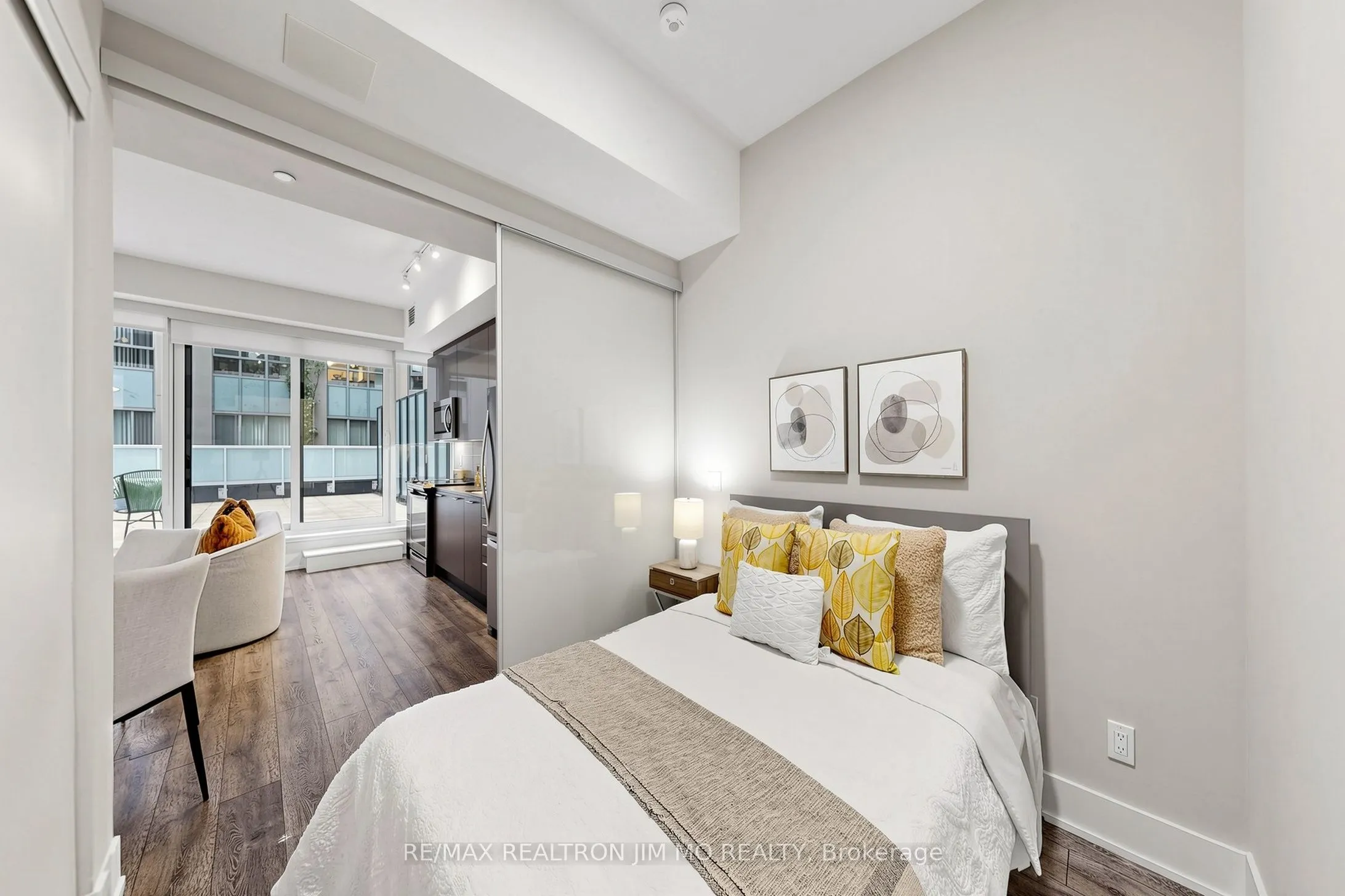 403 Church Street #201
