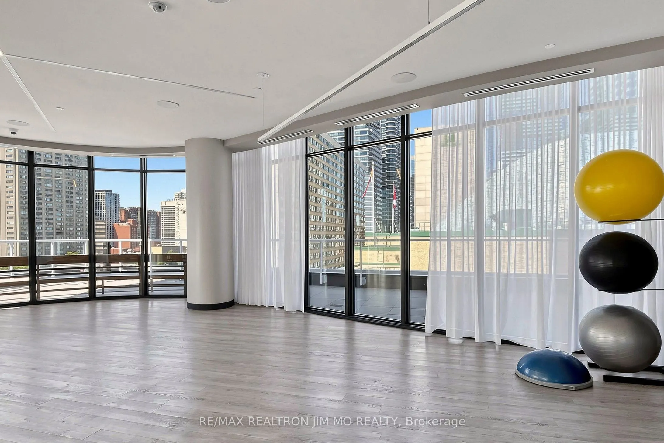 403 Church Street #201
