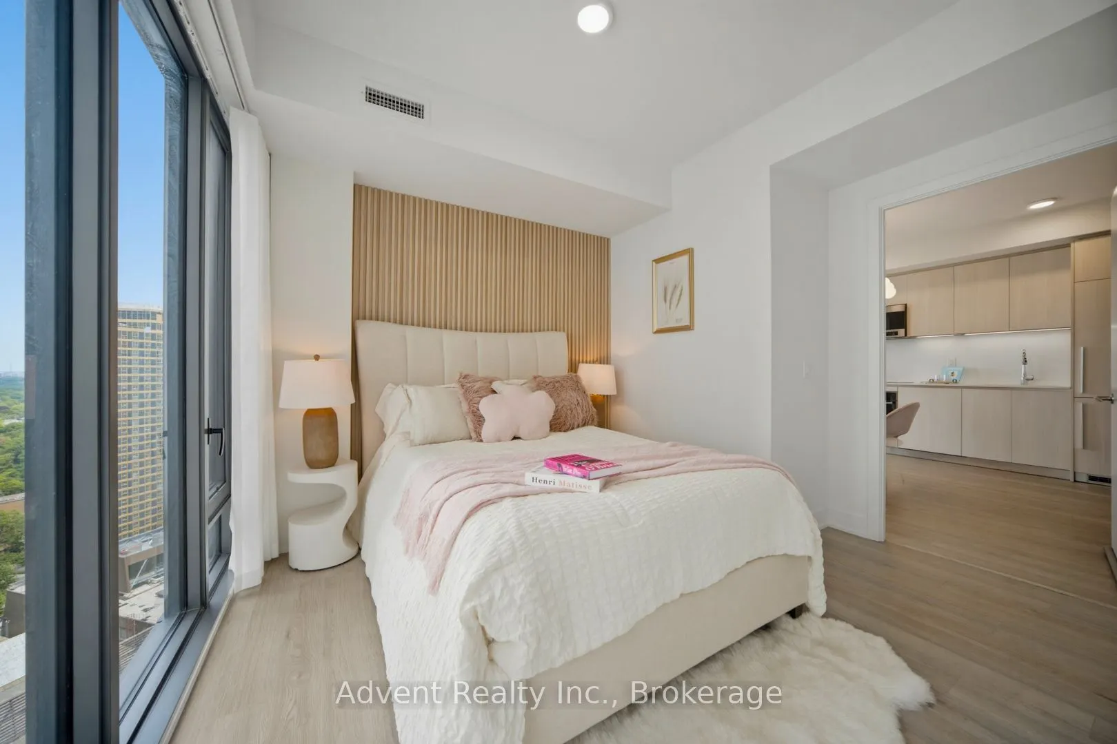 8 Cumberland Street #2308