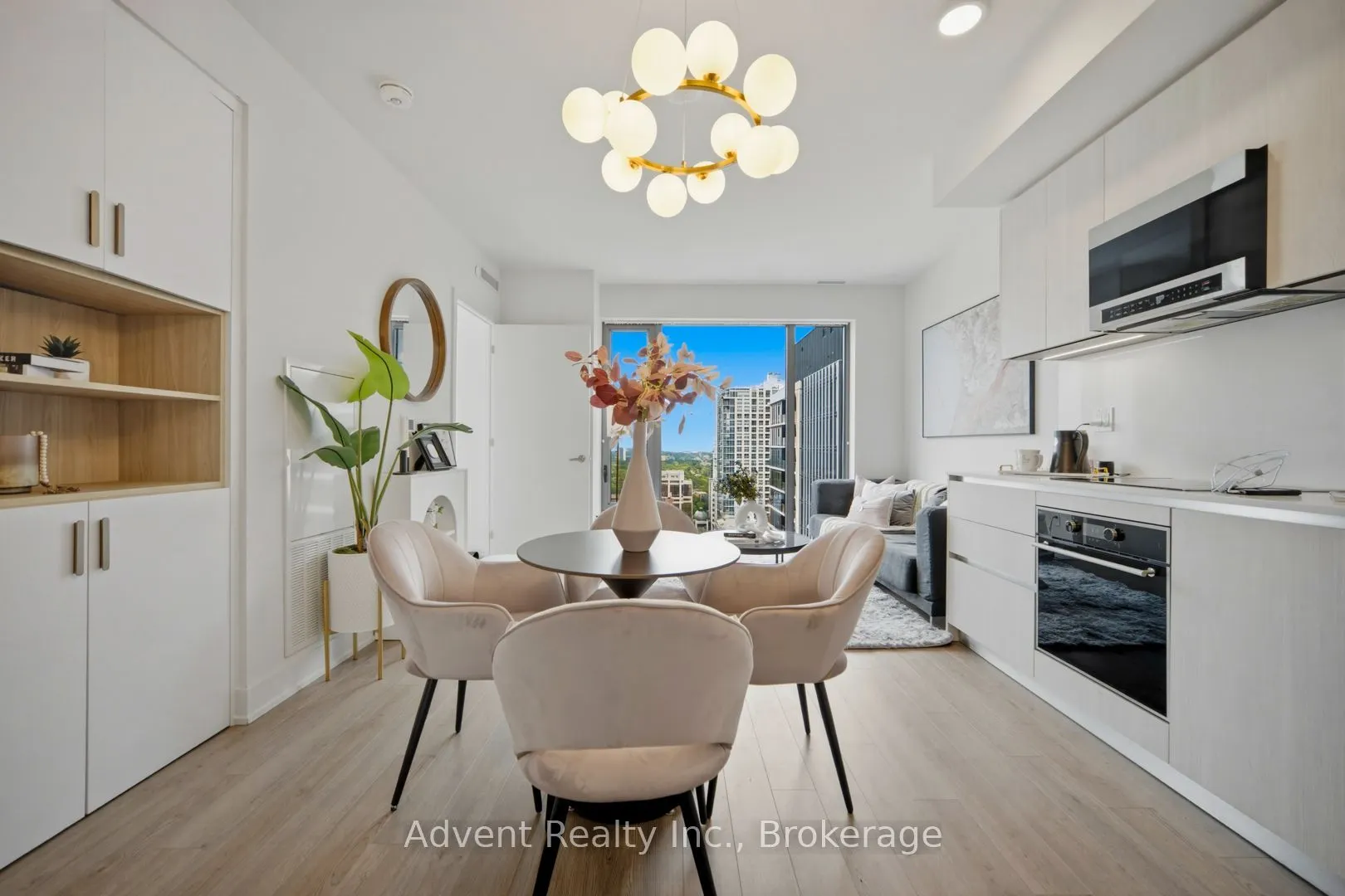 8 Cumberland Street #2308
