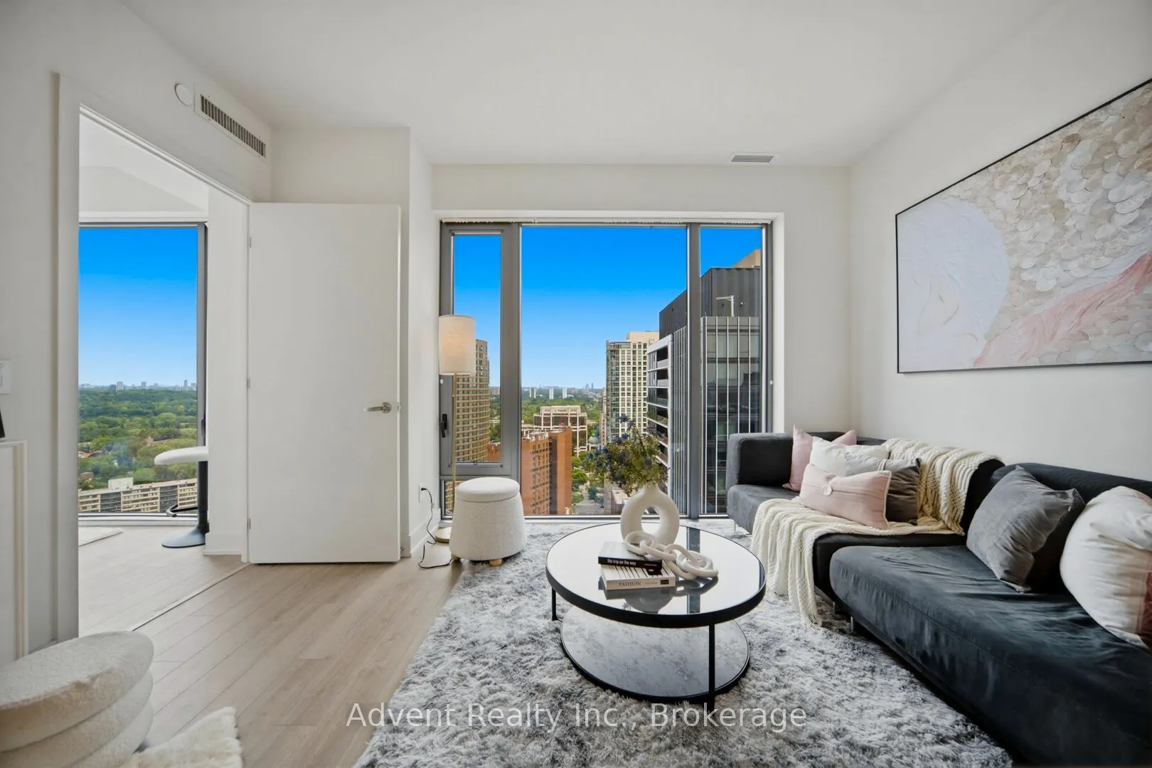 8 Cumberland Street #2308