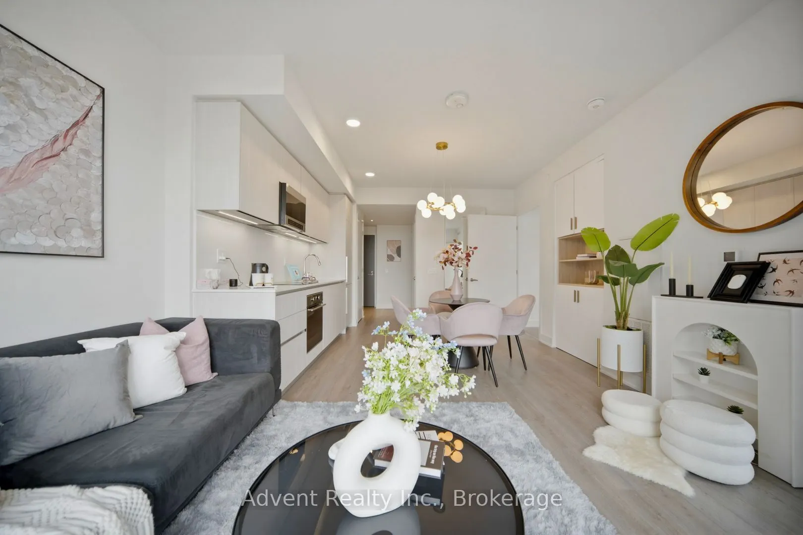 8 Cumberland Street #2308