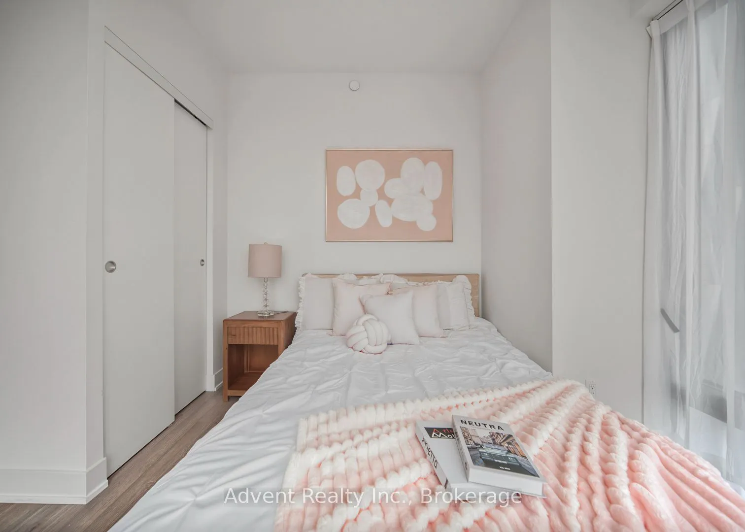 8 Cumberland Street #2308