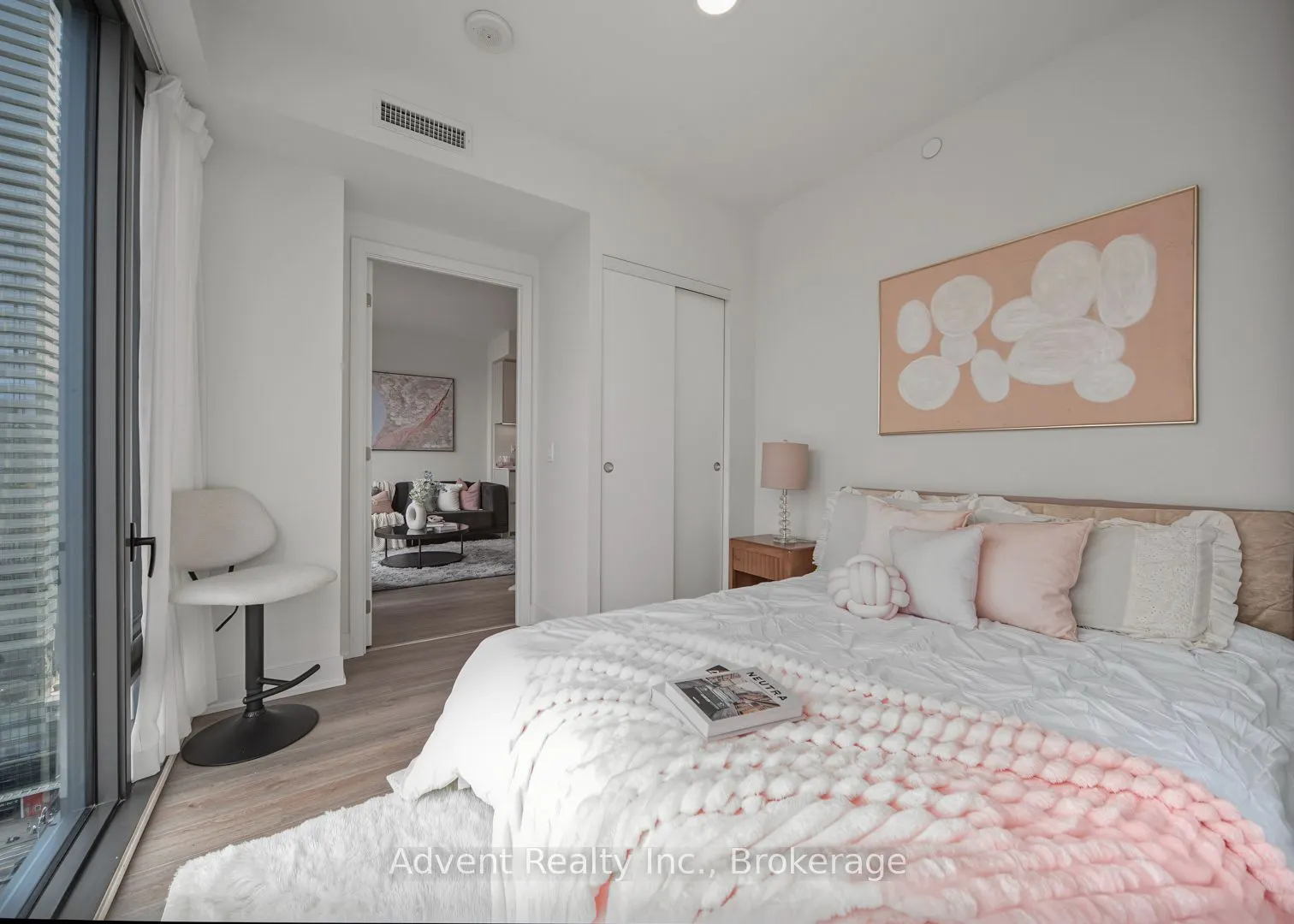 8 Cumberland Street #2308