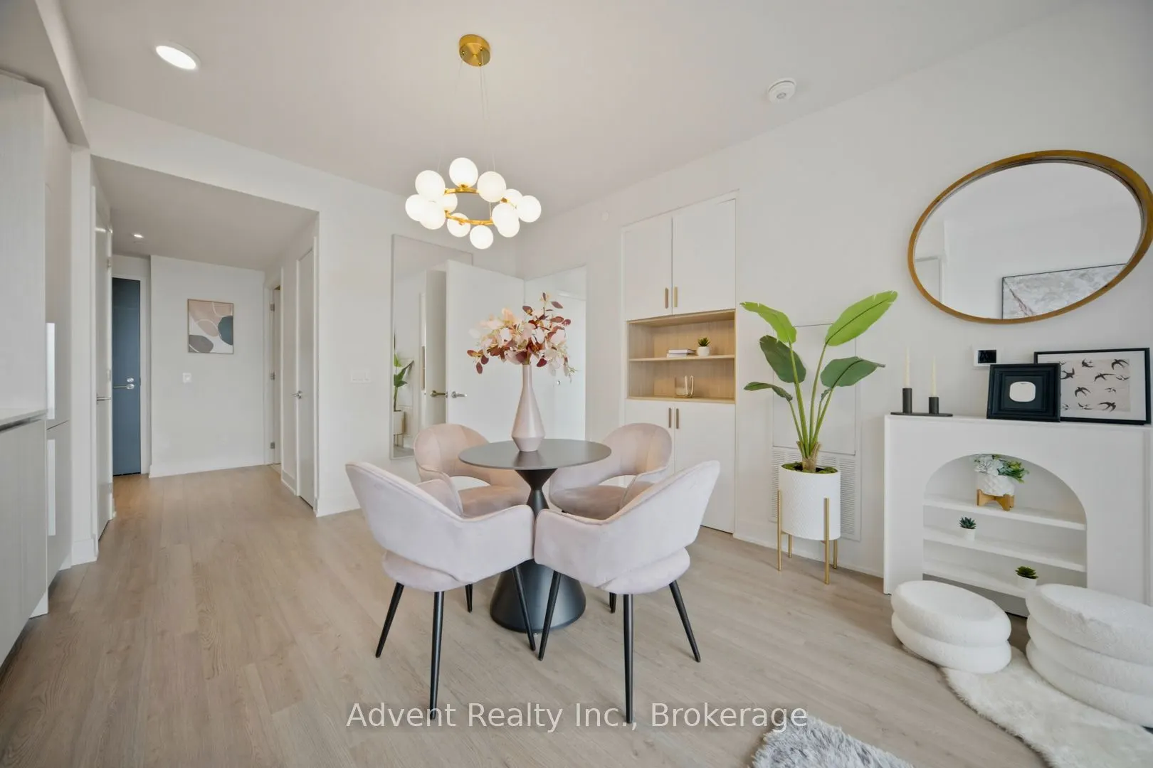 8 Cumberland Street #2308