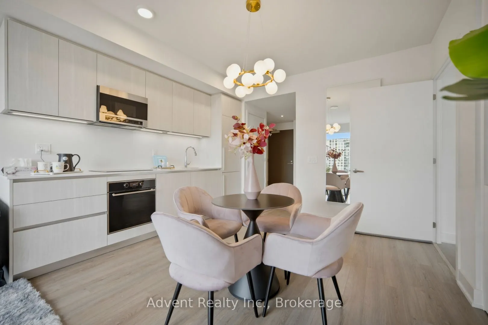 8 Cumberland Street #2308