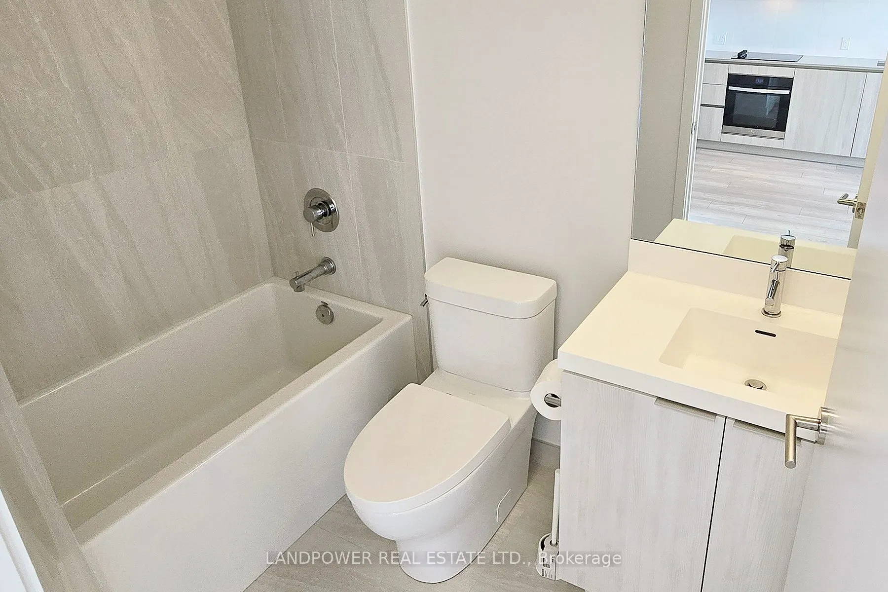 5858 Yonge Street #703