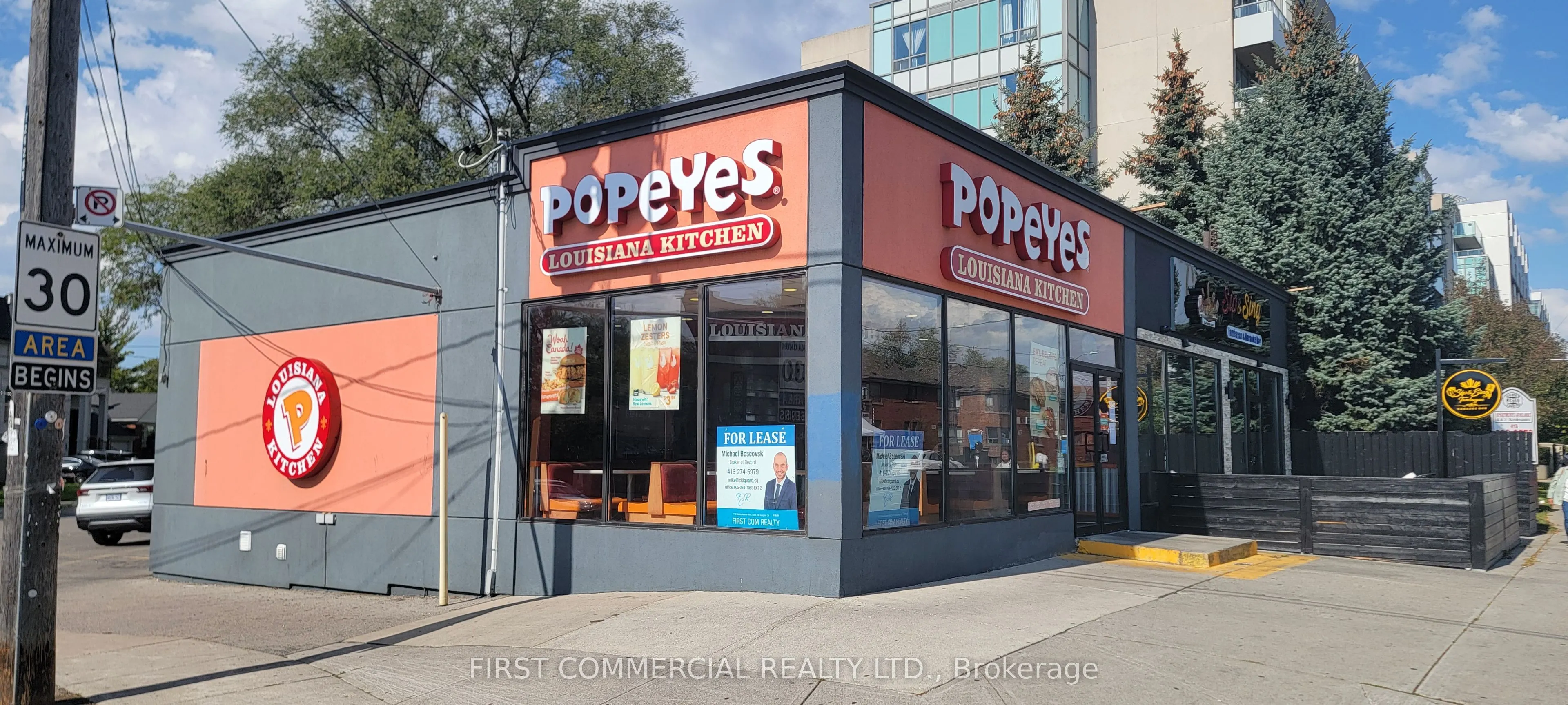 3790 Bathurst Street