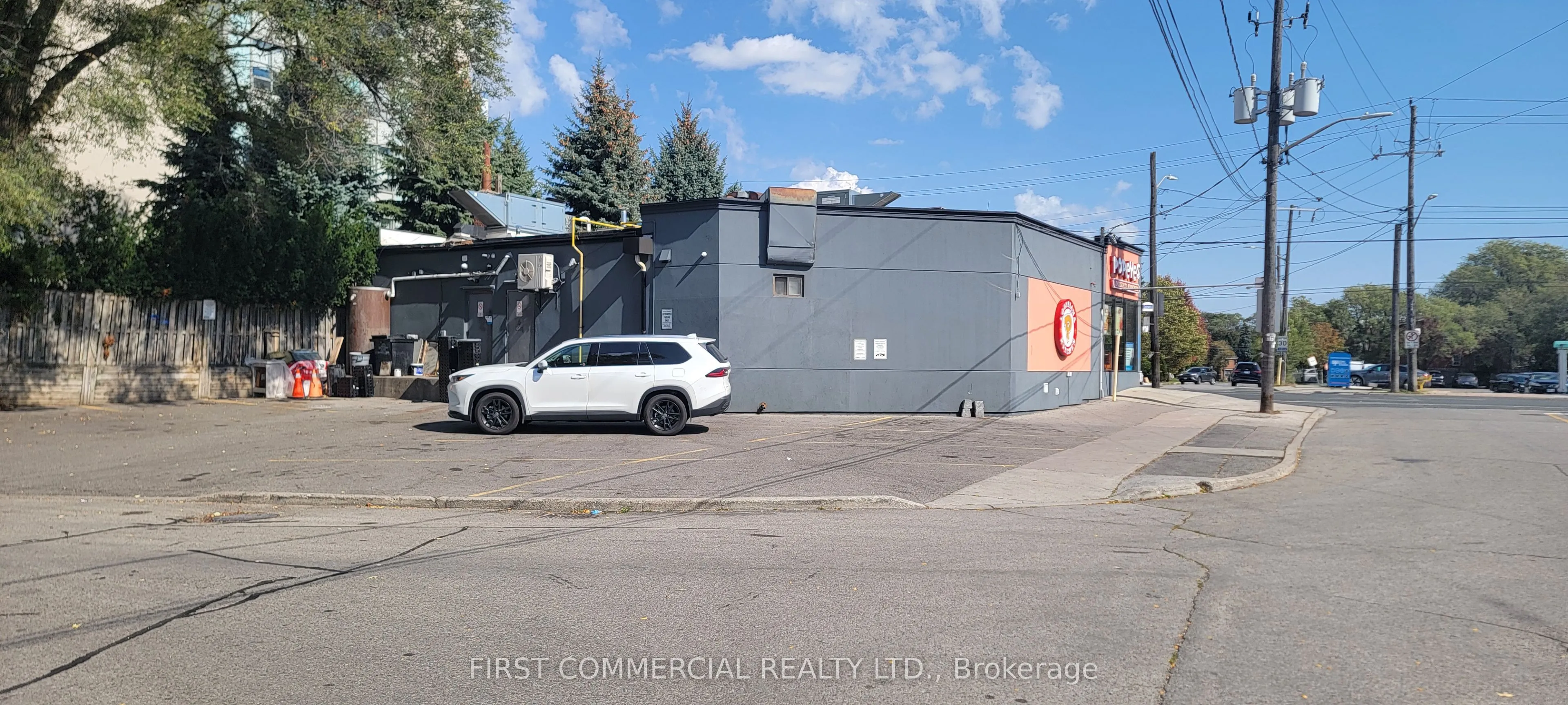3790 Bathurst Street