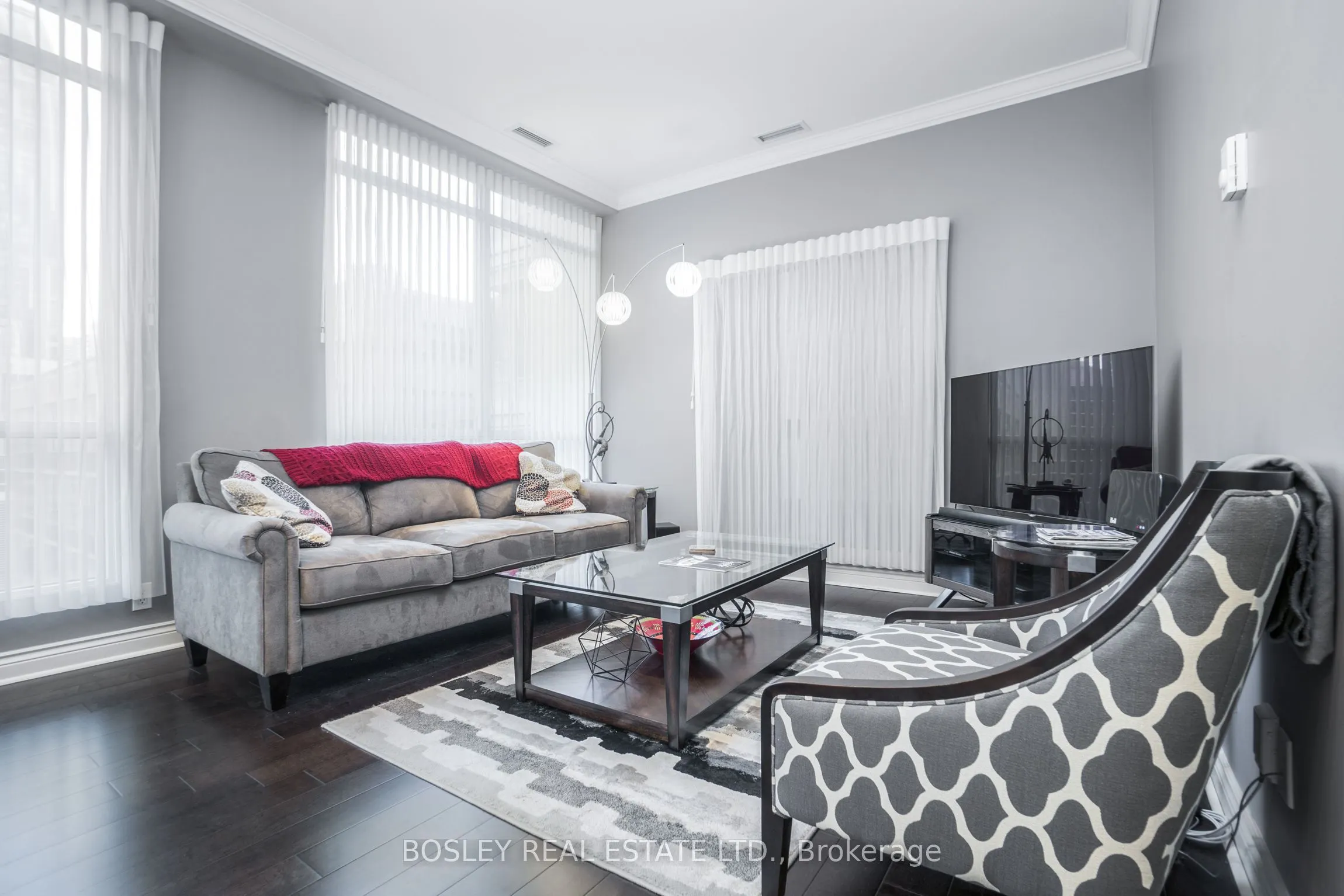 7 King Street E #1105