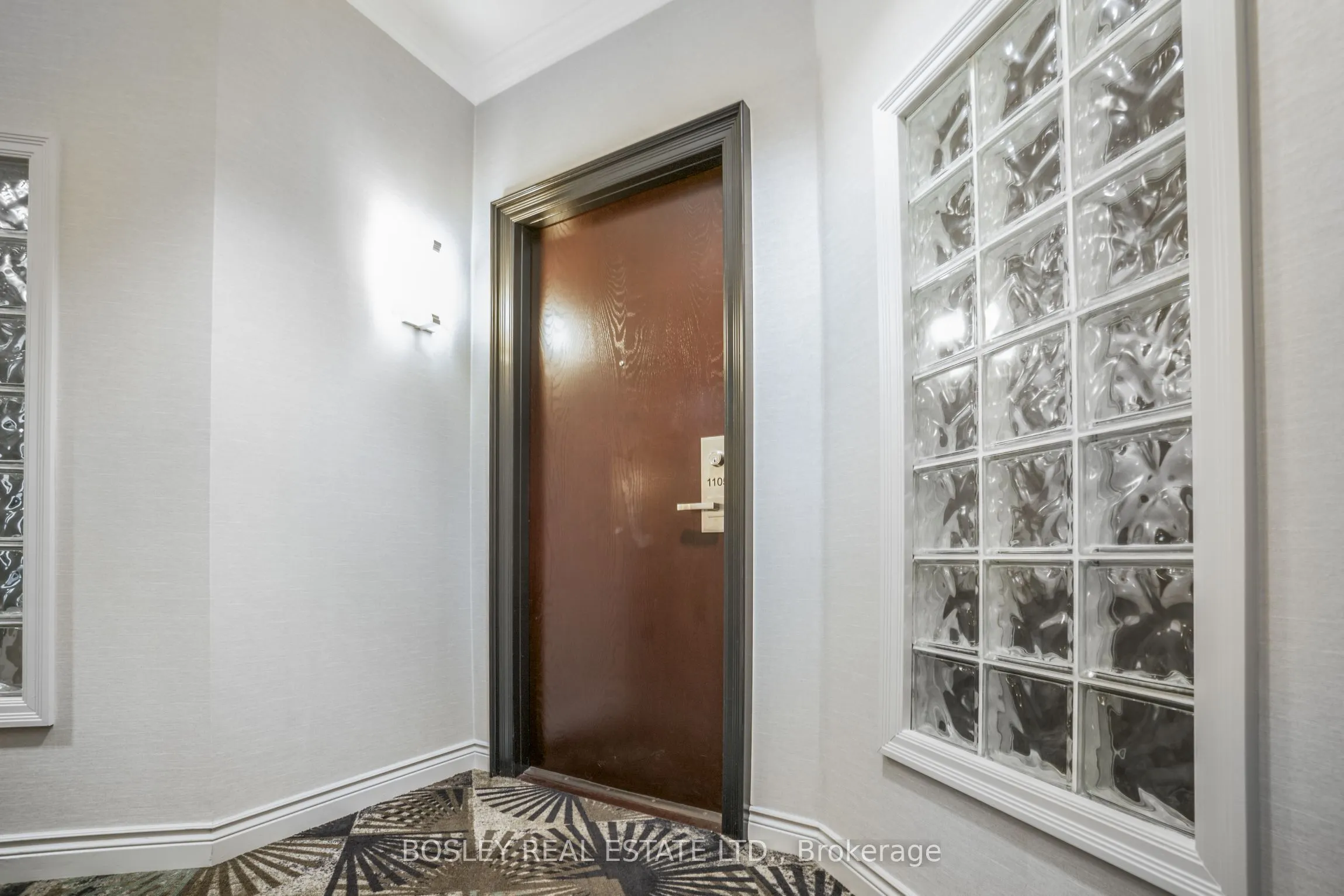 7 King Street E #1105