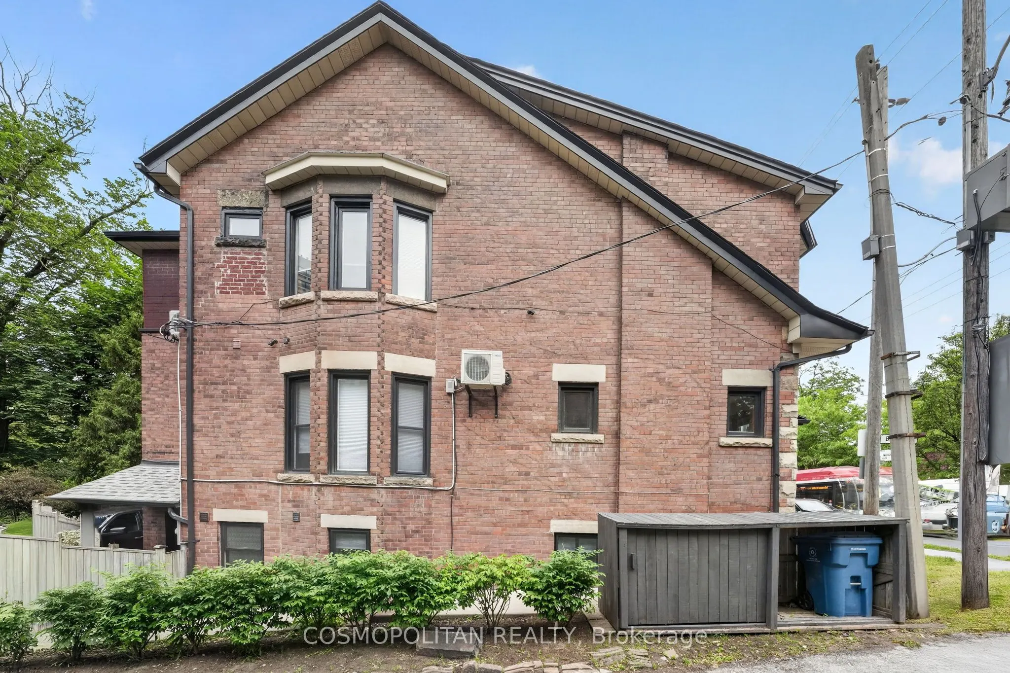380 Spadina Road
