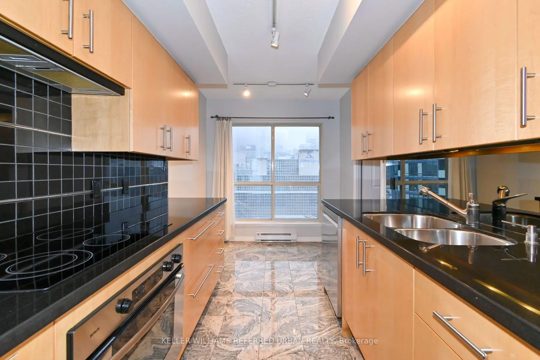 25 The Esplanade #1604
