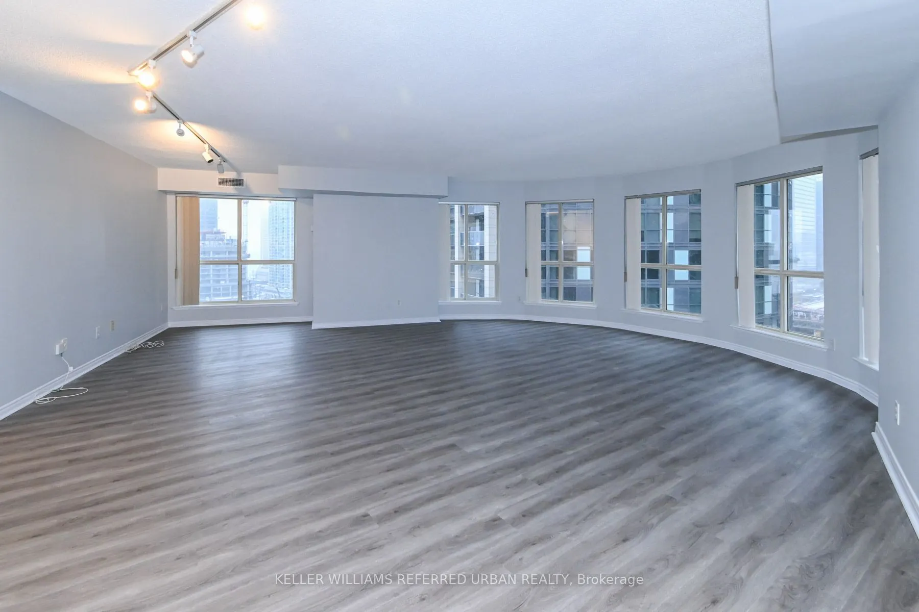 25 The Esplanade #1604