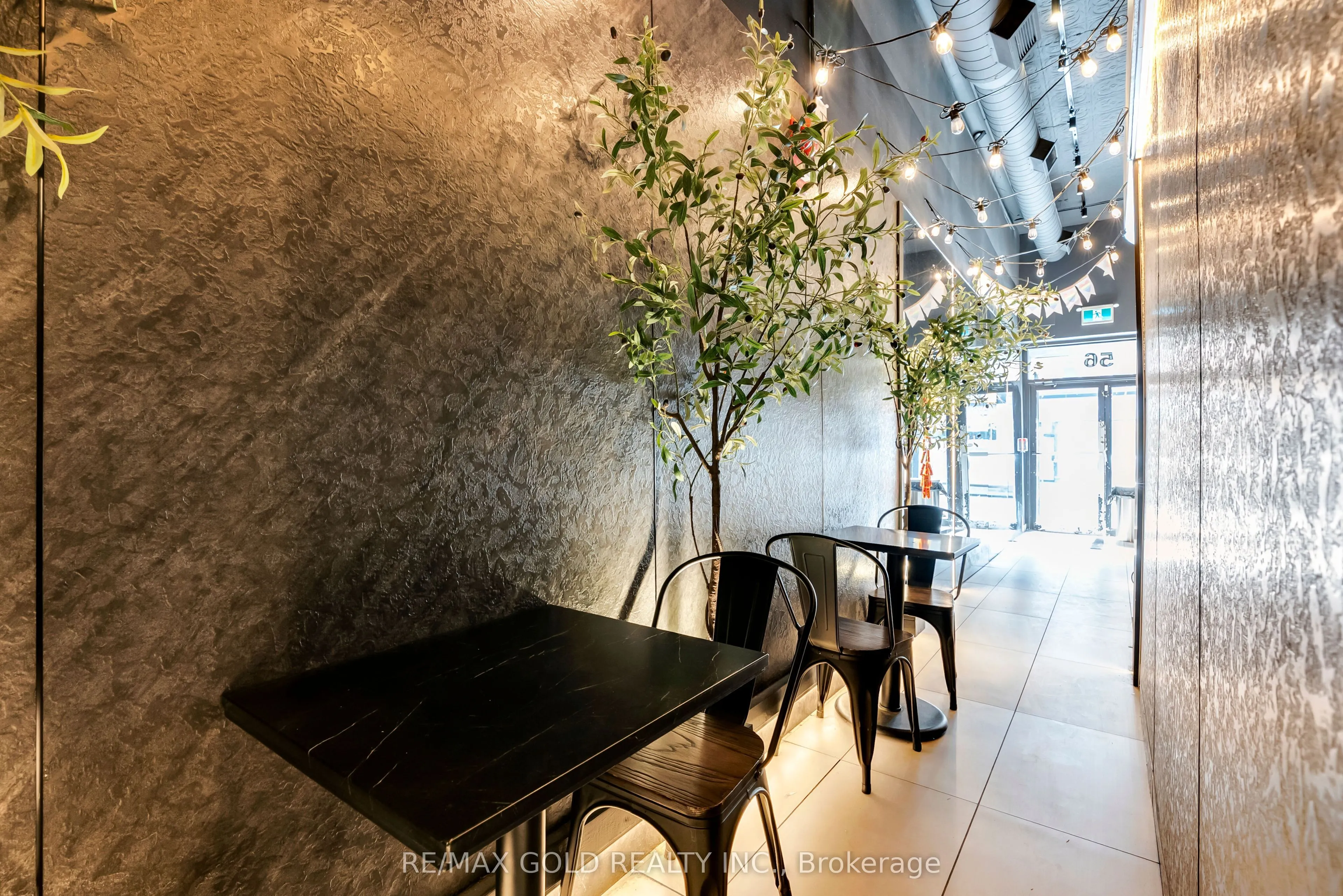 567 Yonge Street