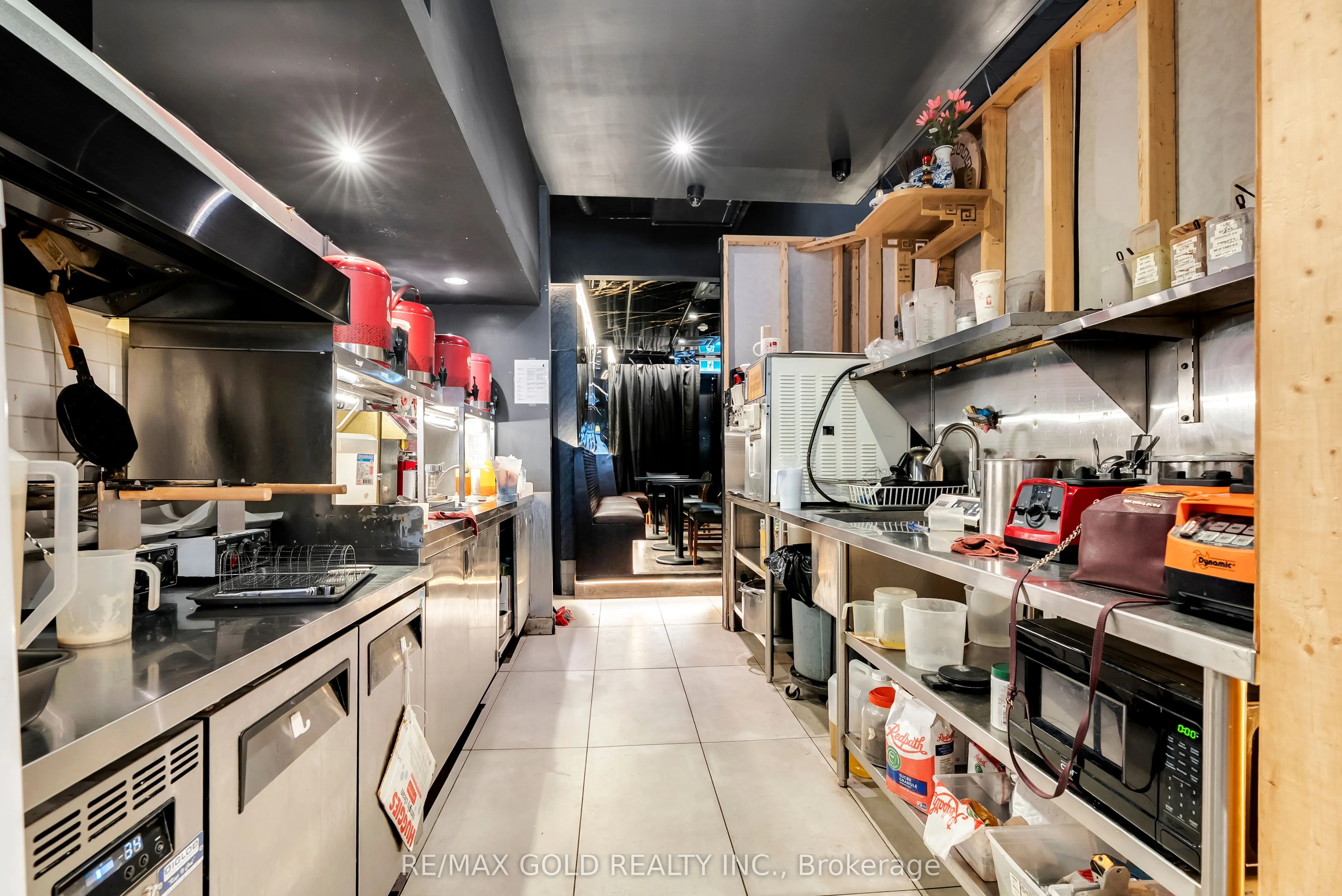567 Yonge Street