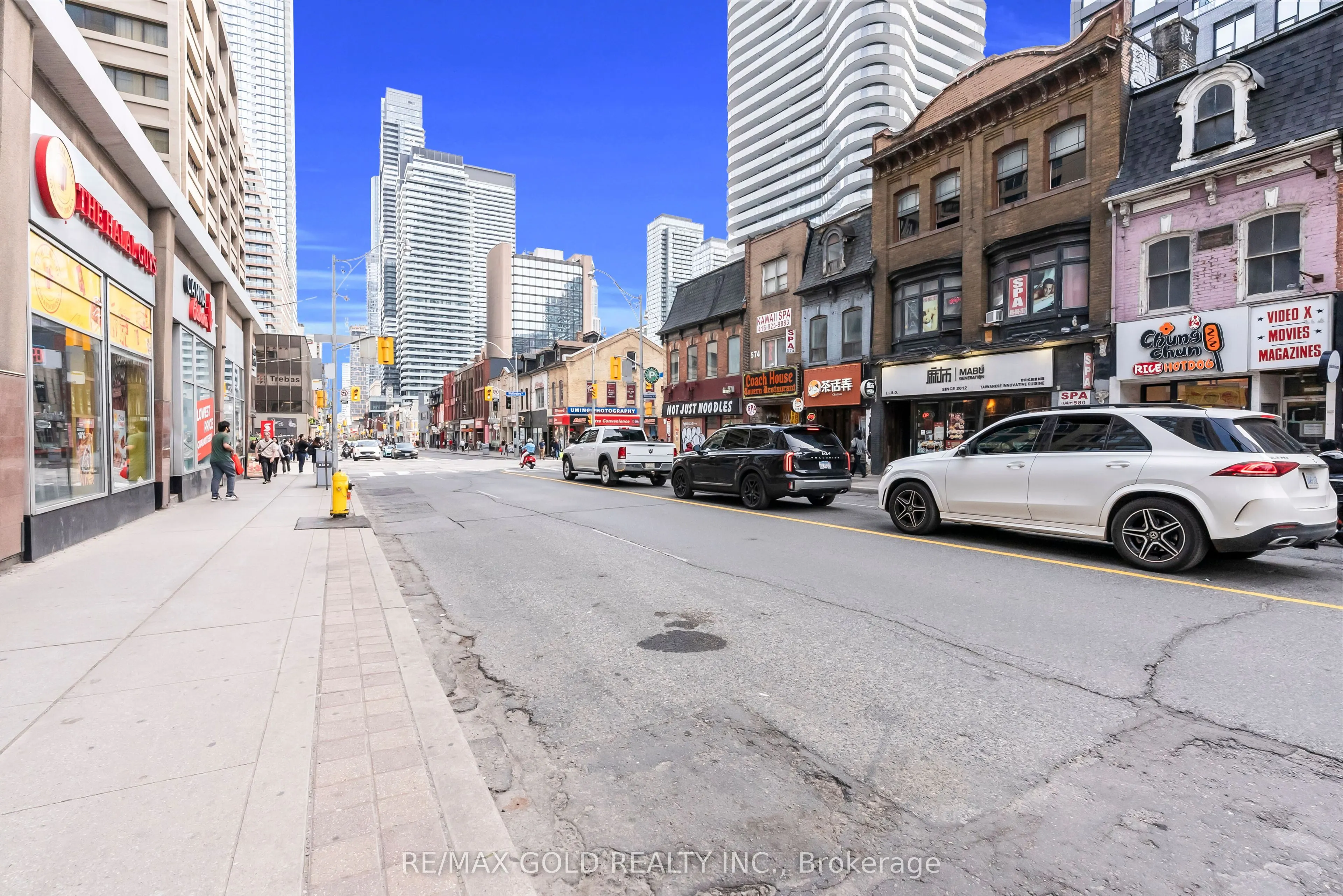567 Yonge Street
