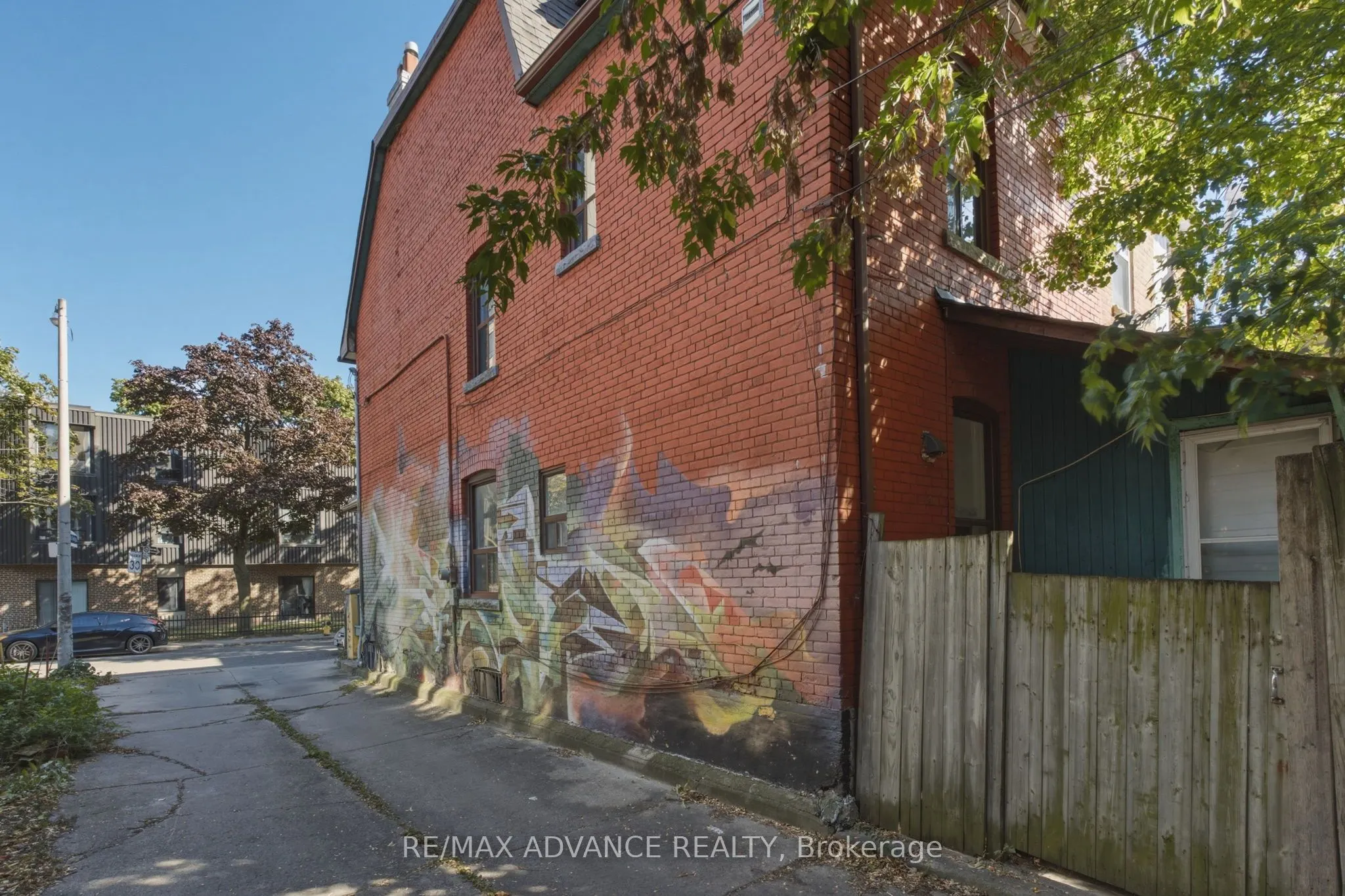 82A Augusta Avenue