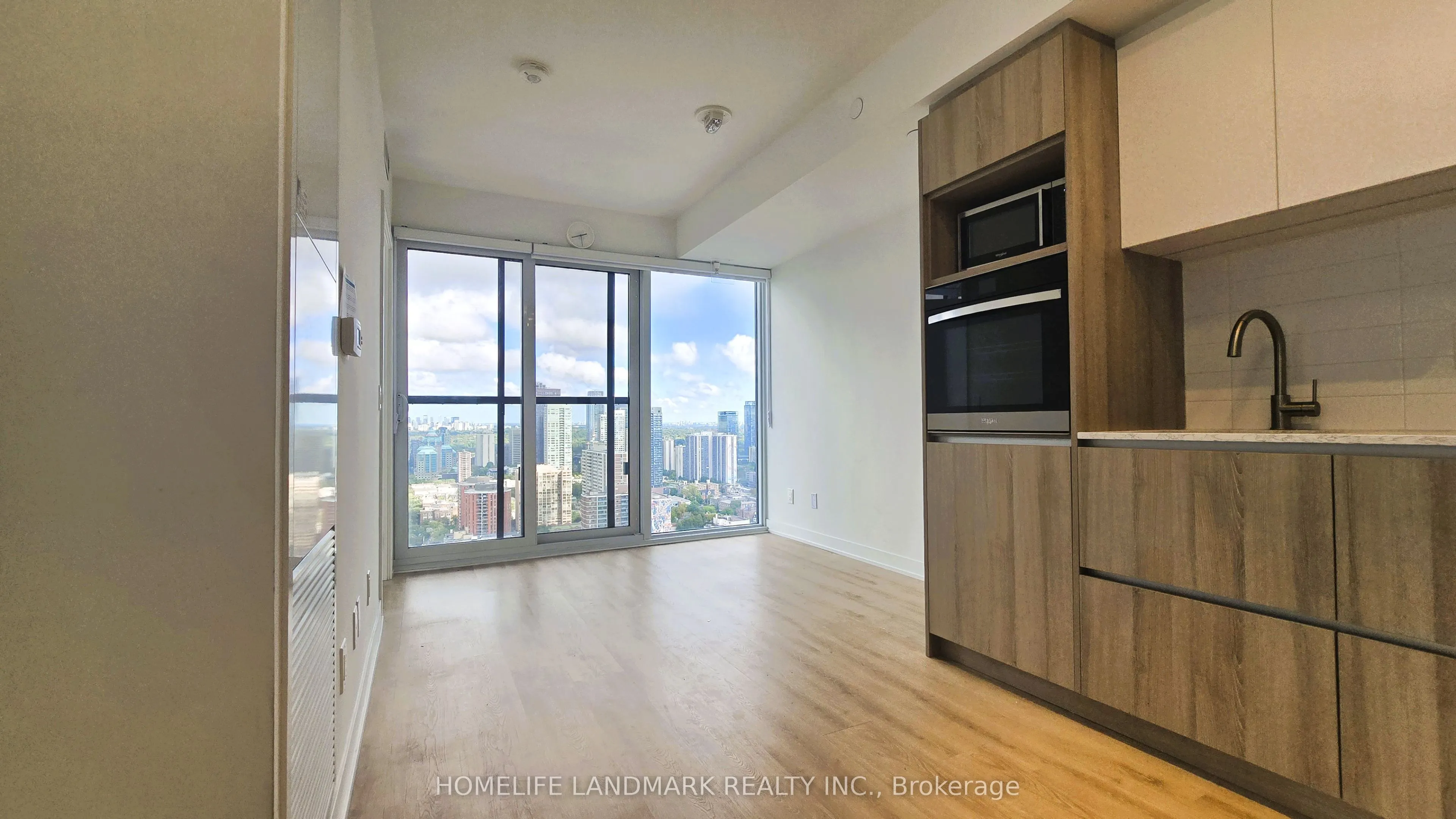 319 JARVIS Street #4306