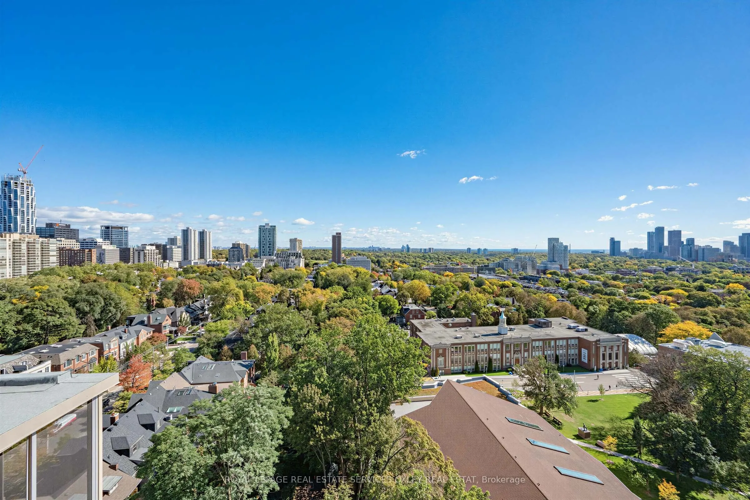 423 Avenue Road #8