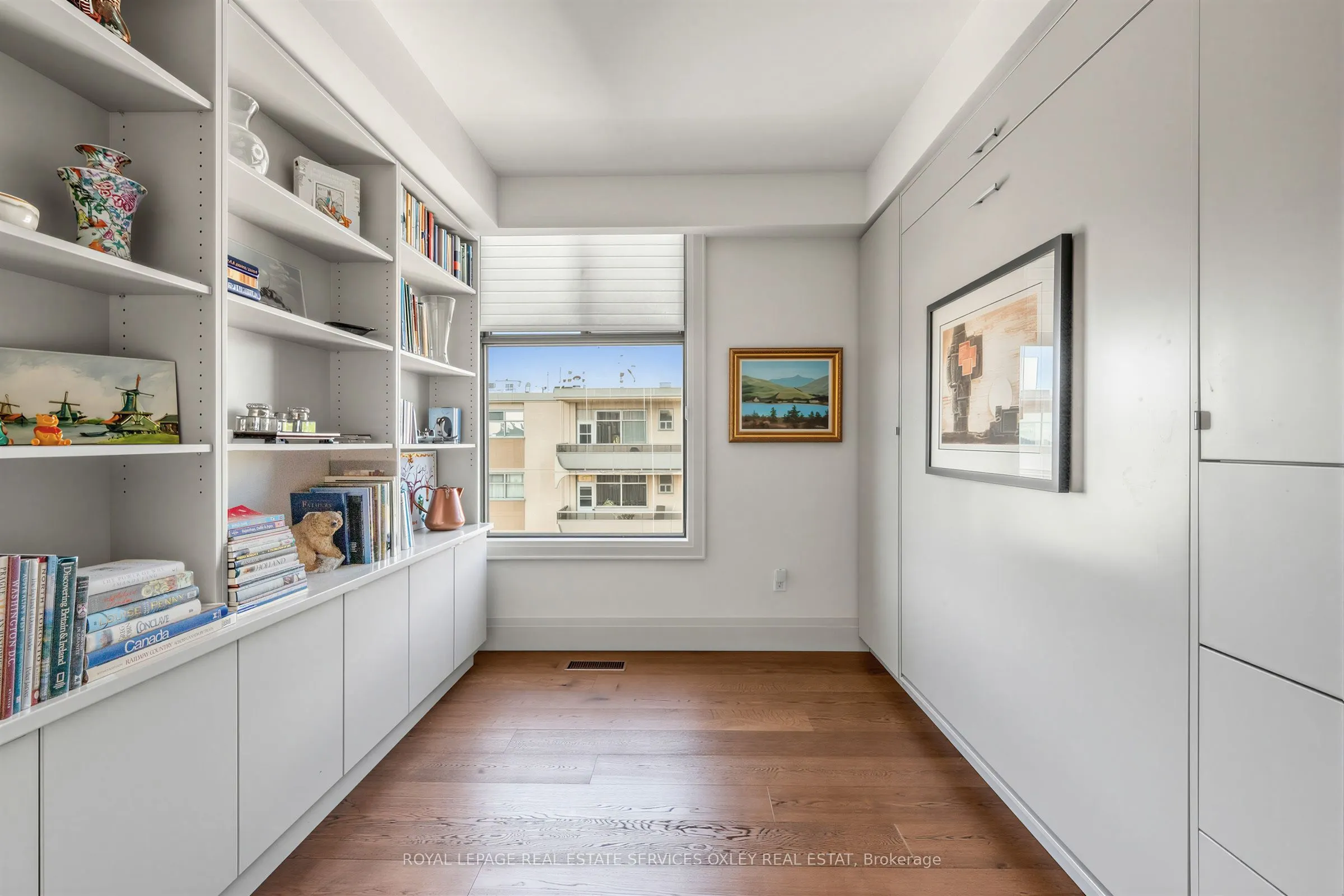 423 Avenue Road #8
