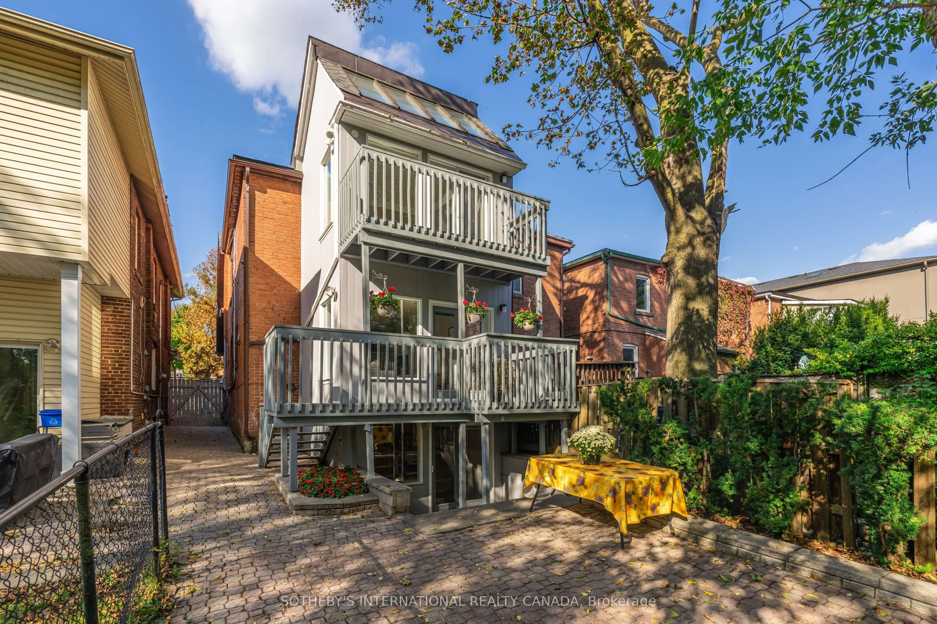 143 Castlefield Avenue