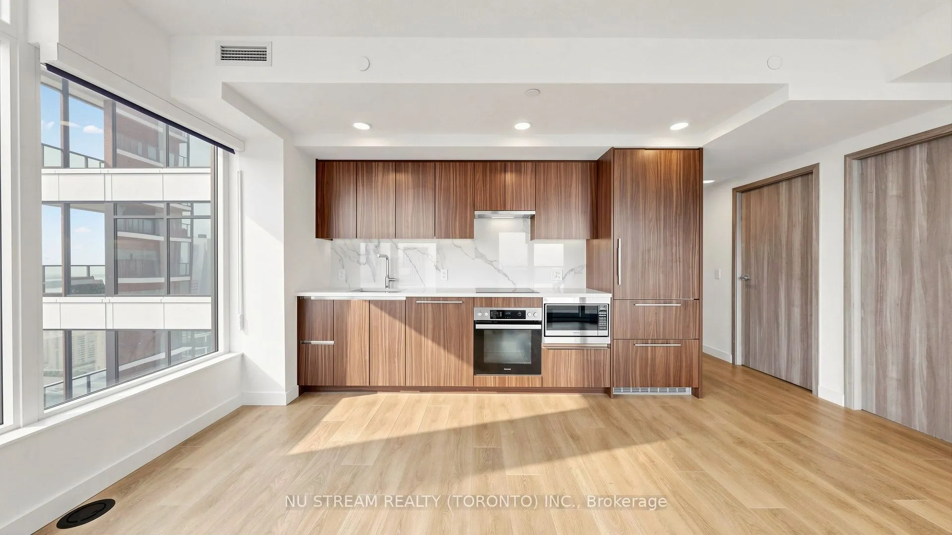 3 Concord Cityplace Way #4805