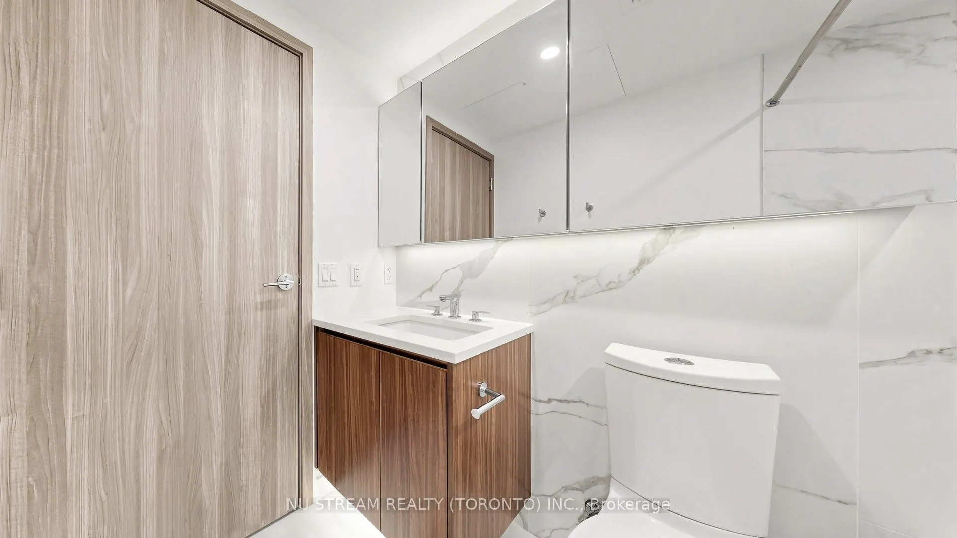 3 Concord Cityplace Way #4805