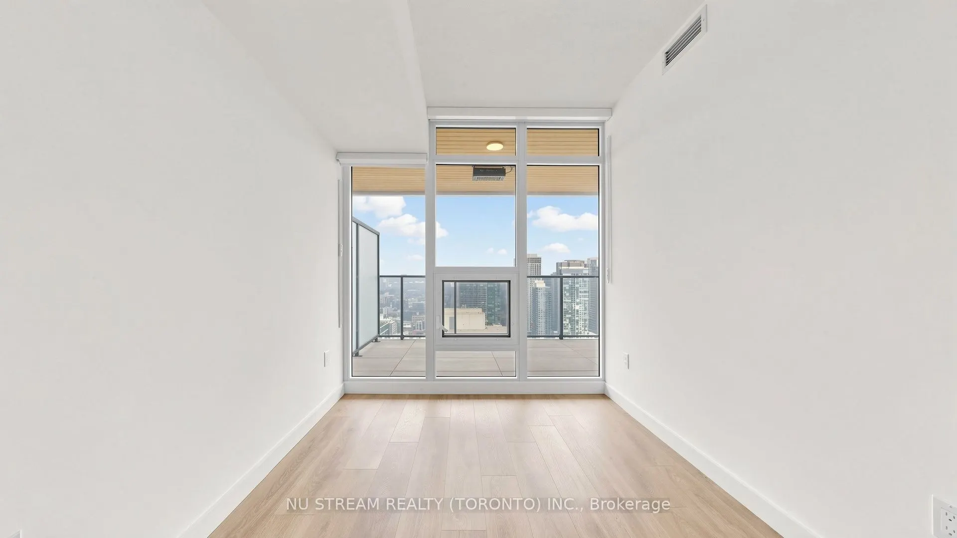 3 Concord Cityplace Way #4805
