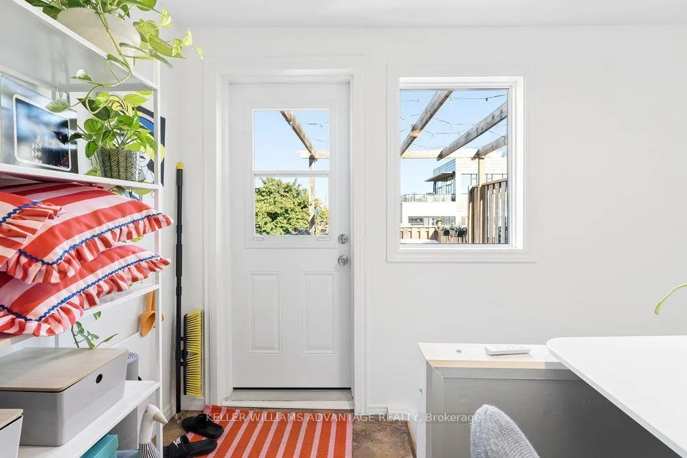394 Euclid Avenue #201