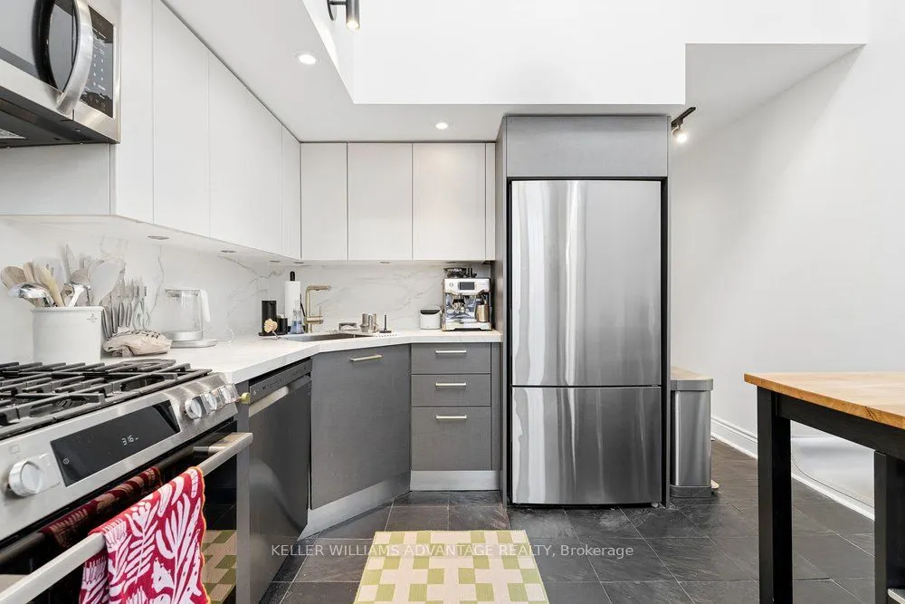 394 Euclid Avenue #201