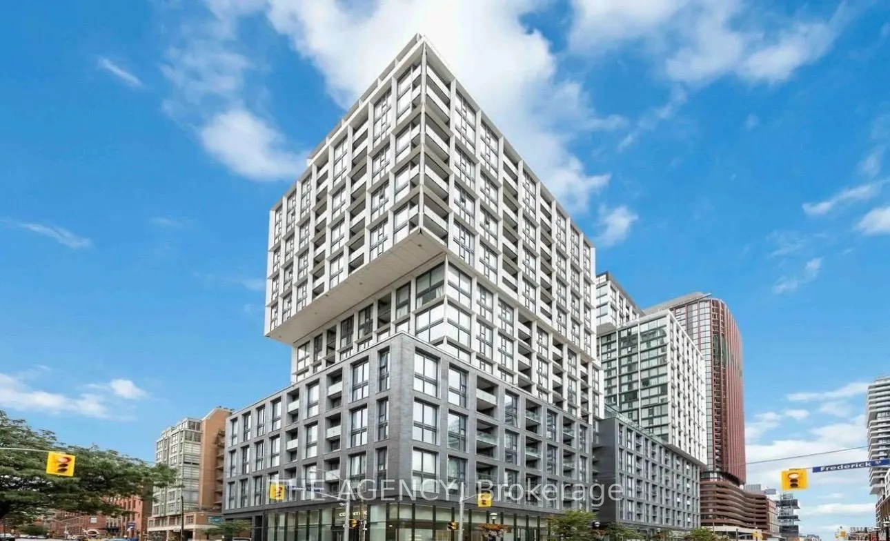 158 Front Street E #208