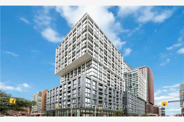 158 Front Street E #208