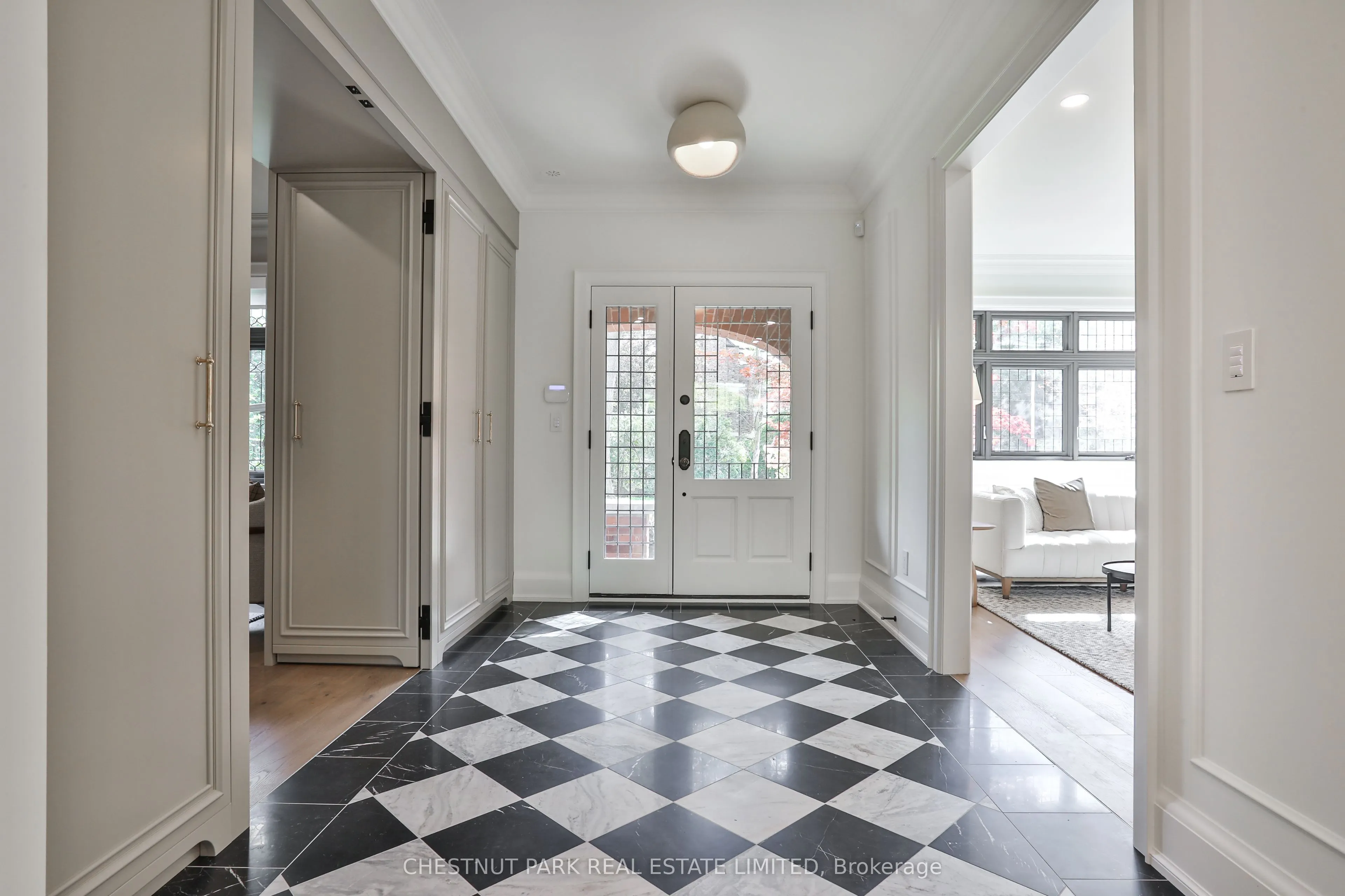 48 Crescent Road