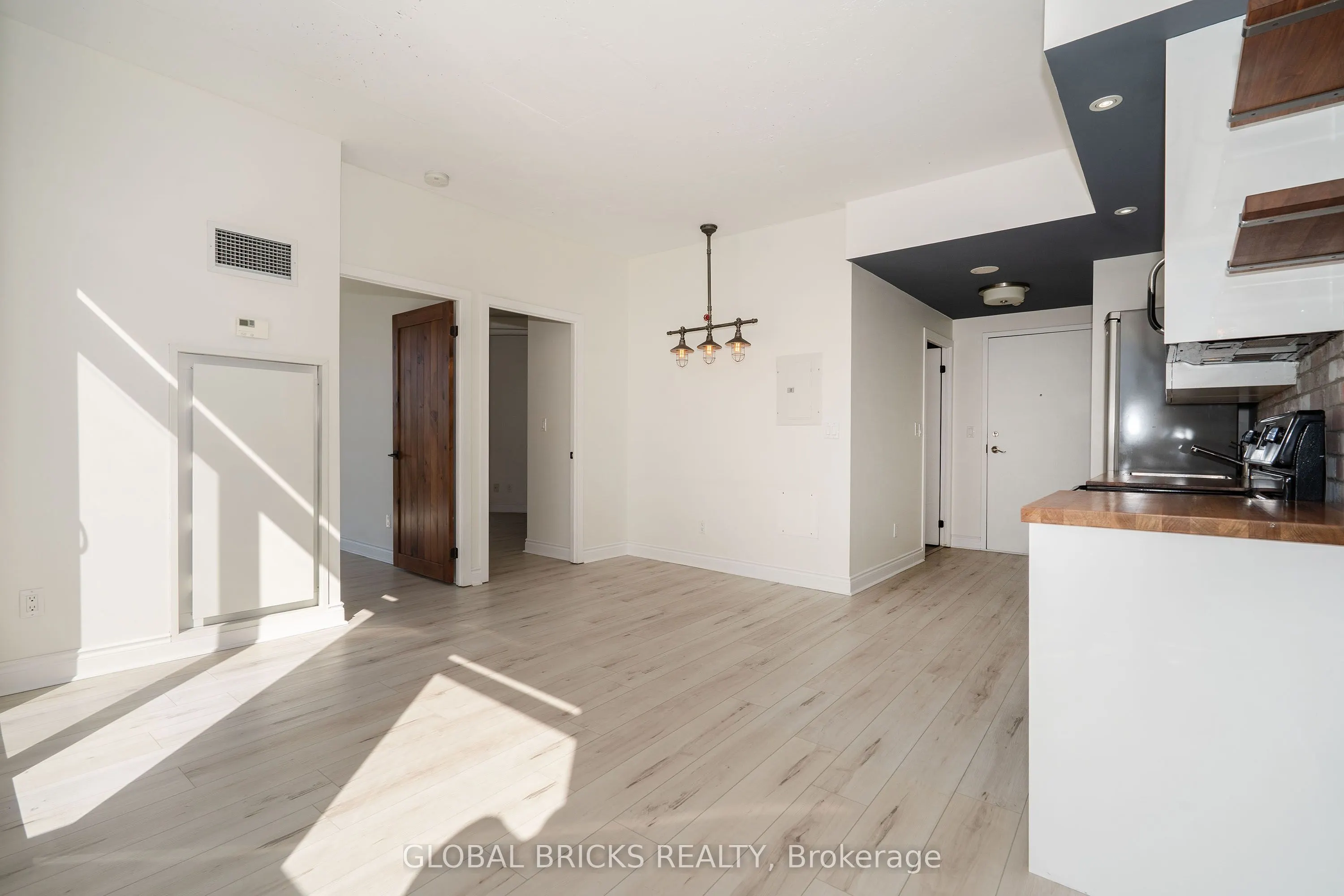170 Sudbury Street #815