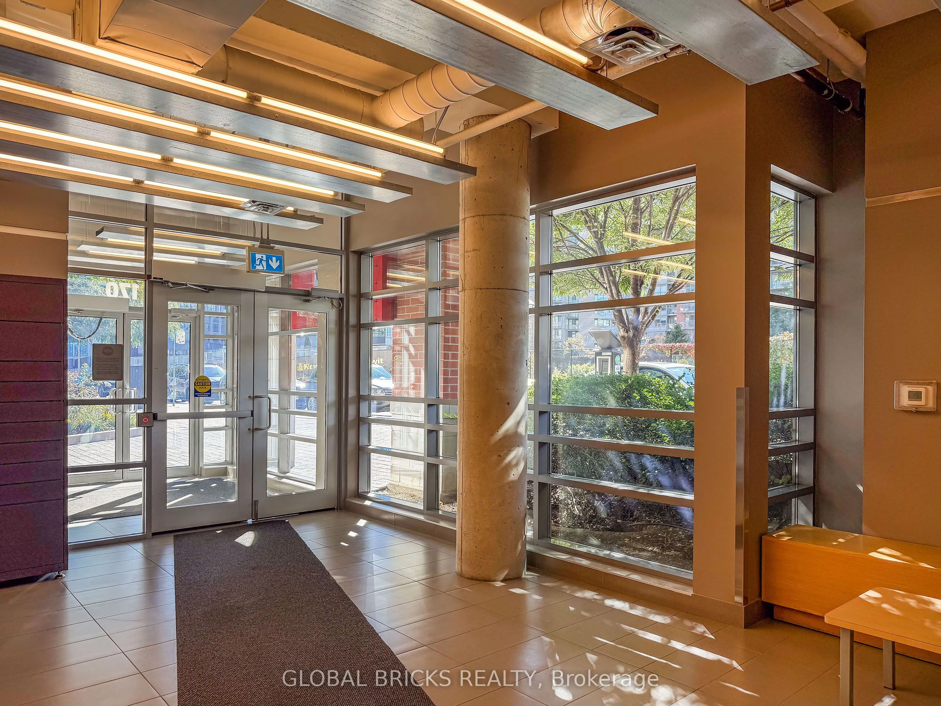 170 Sudbury Street #815