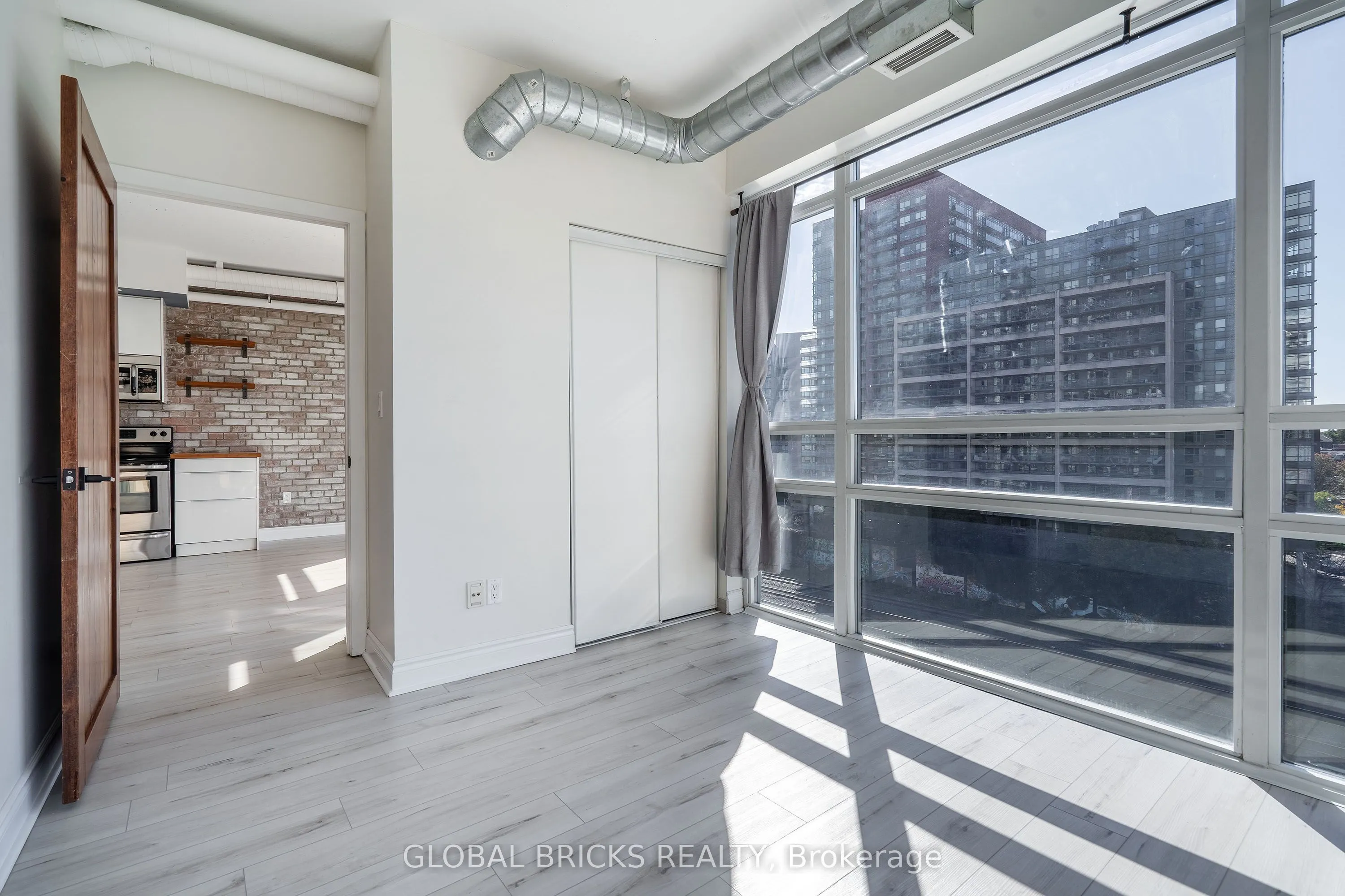 170 Sudbury Street #815