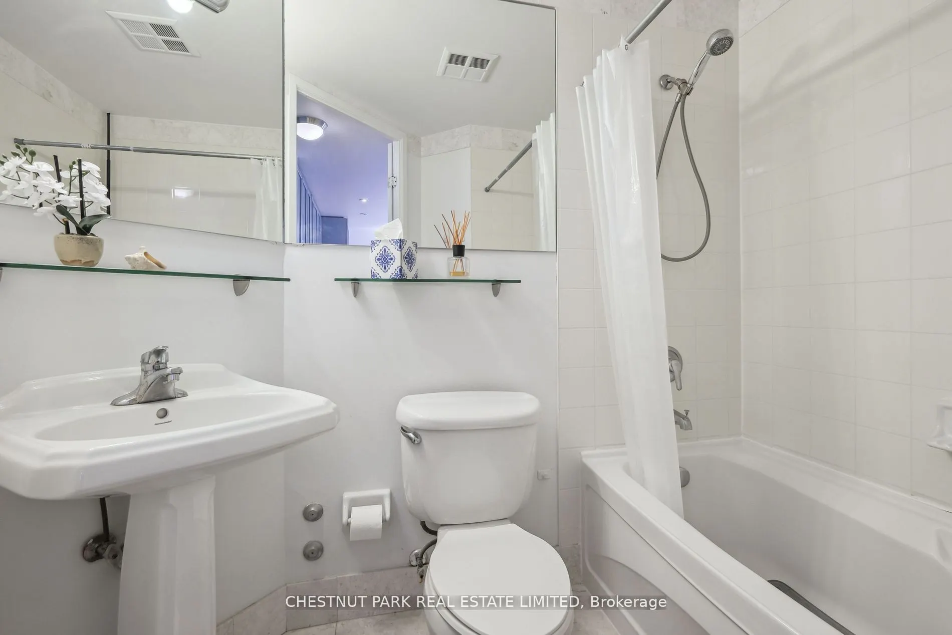85 Bloor Street E #1014