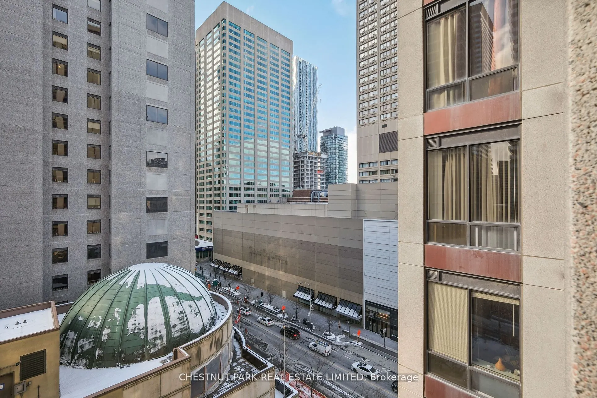 85 Bloor Street E #1014
