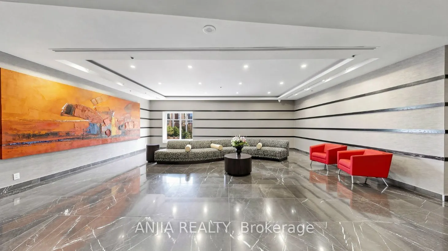 8 Park Road #2011