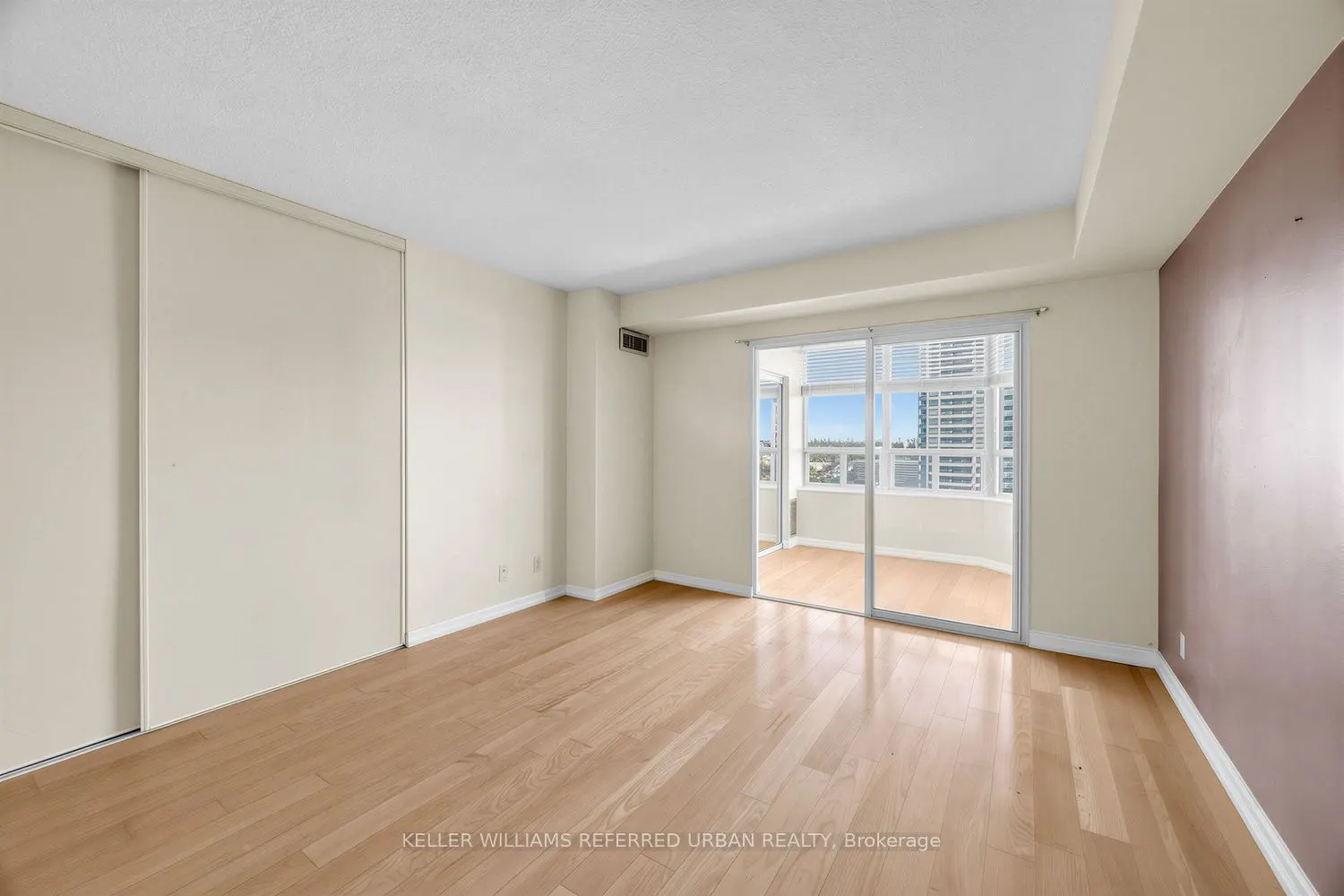 215 Wynford Drive #2307