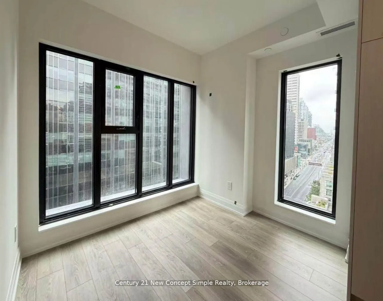 20 Soudan Avenue #1108