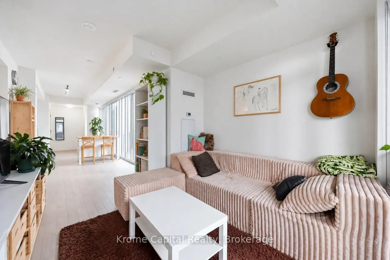 330 Richmond Street W #2615
